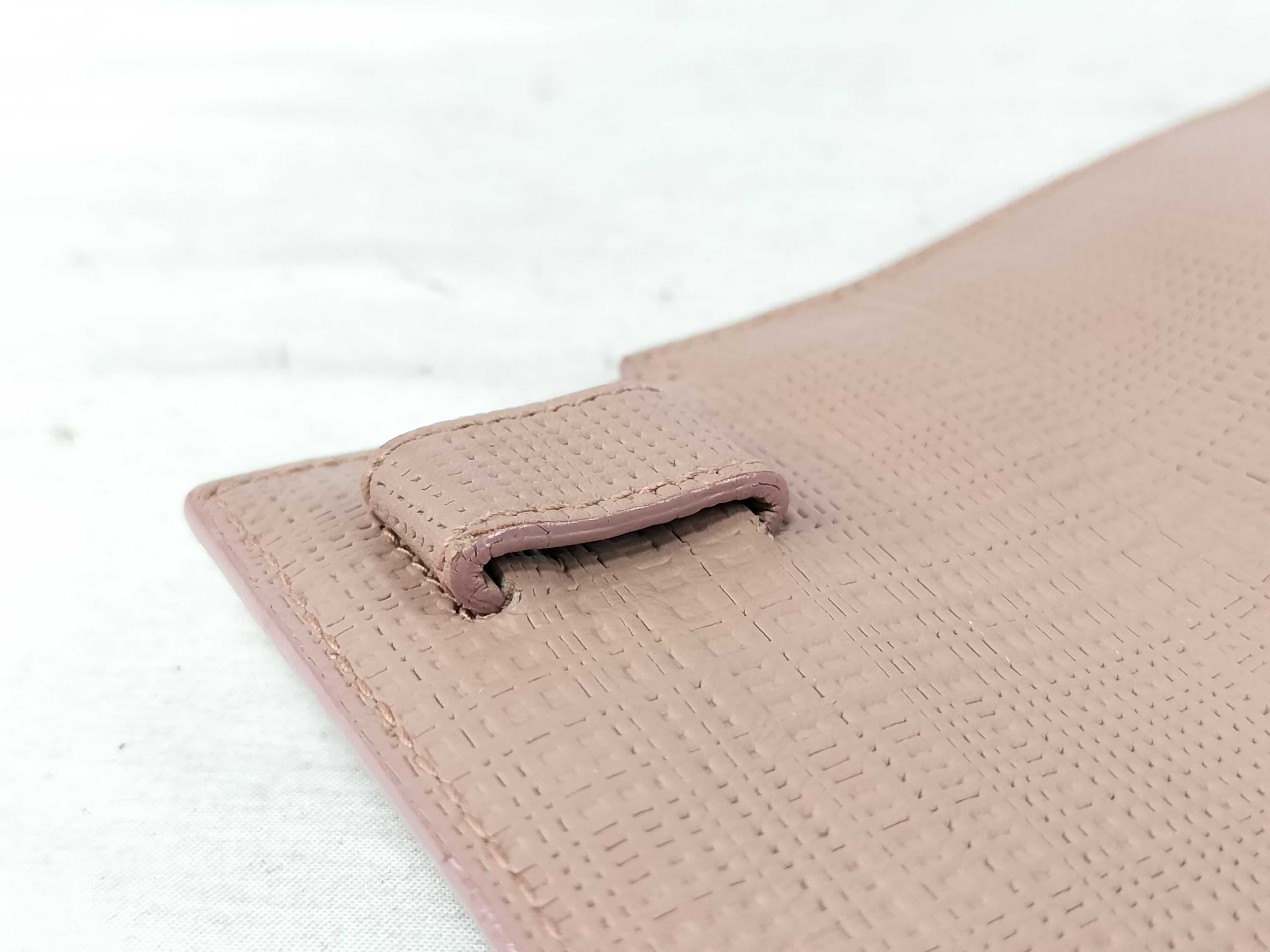 clutch bag — view 3