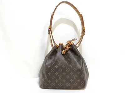LV Noé Shoulder Bag