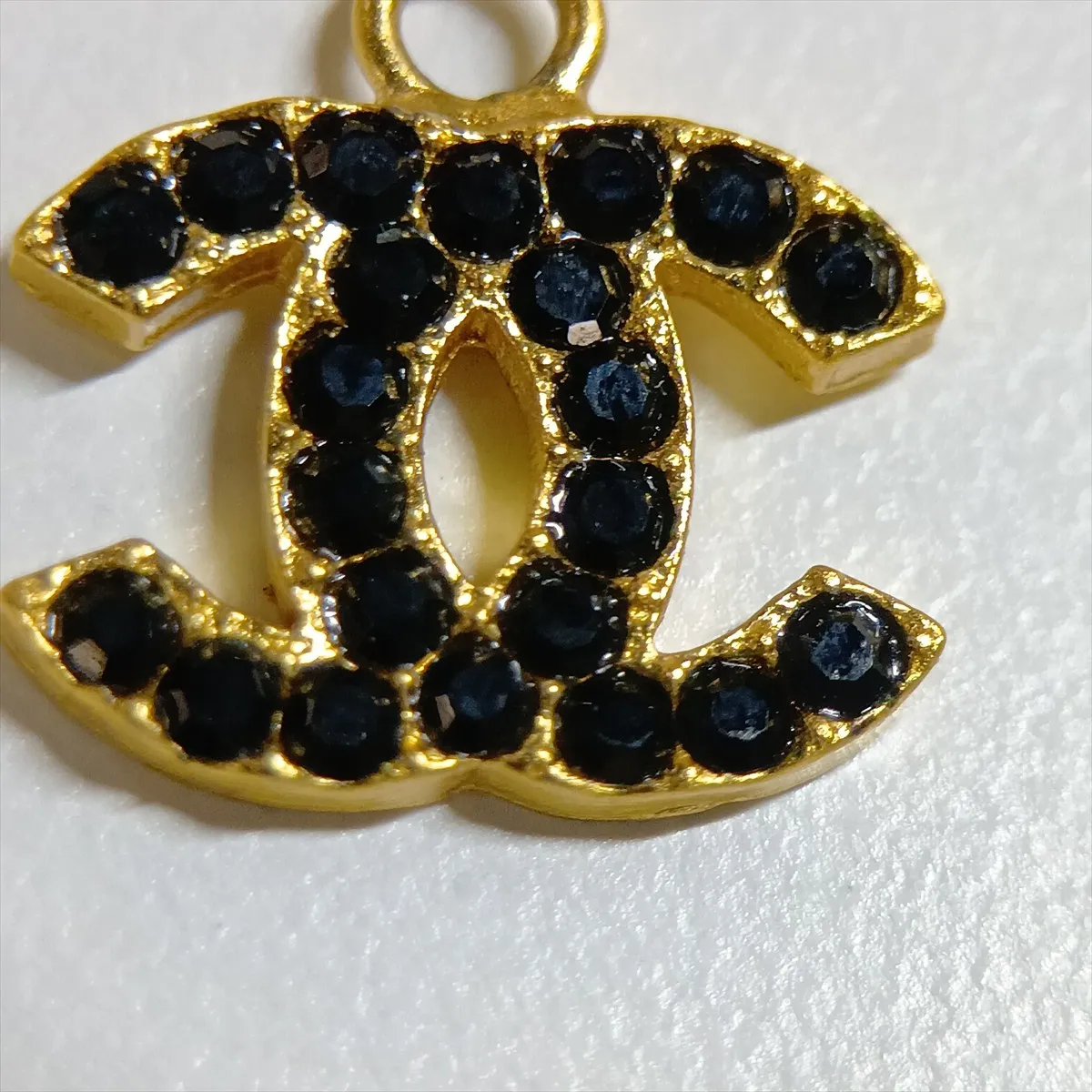 Coco Mark 02A Earrings (Pair) GP x Rhinestone Gold x Black. — view 6