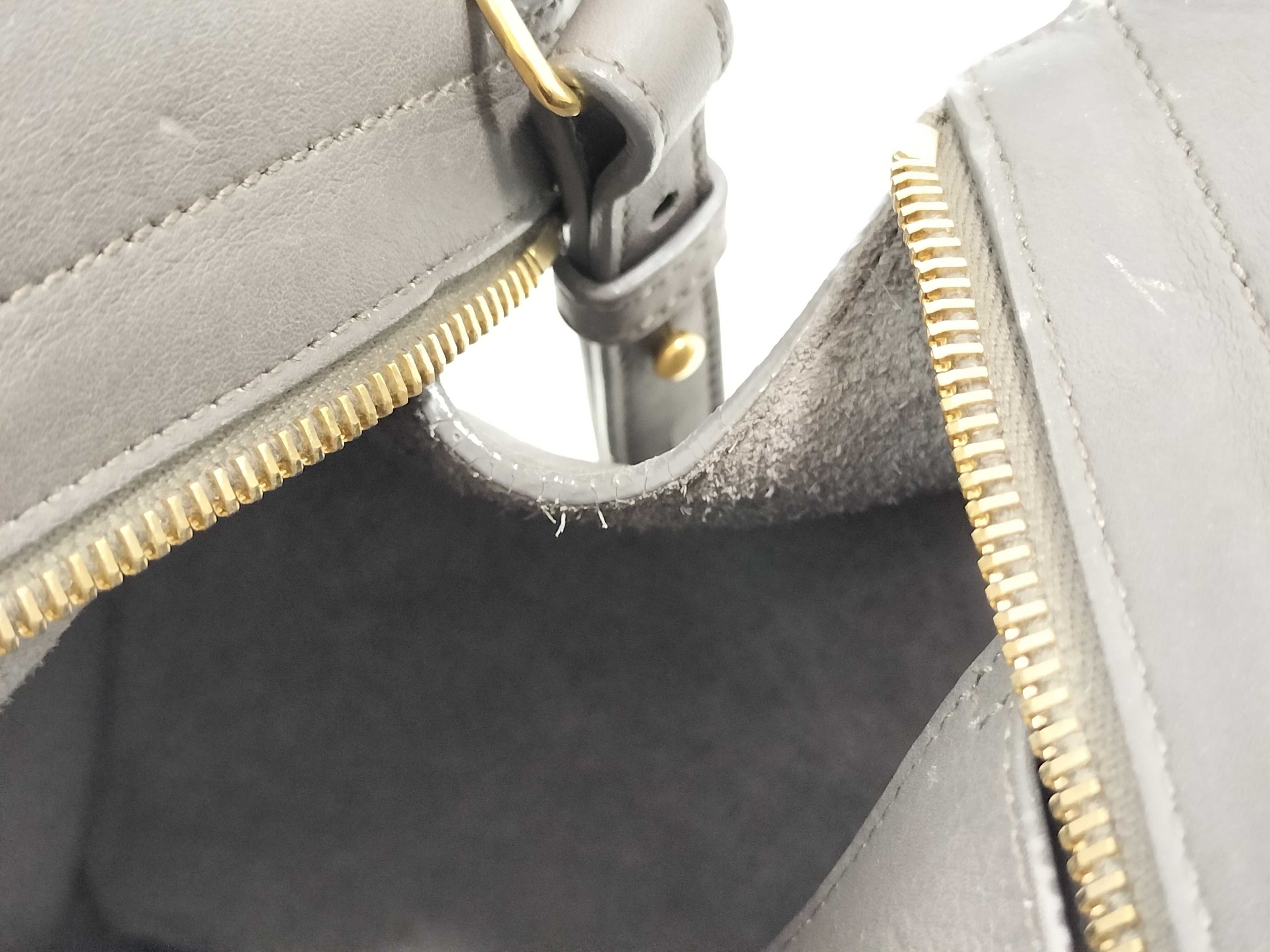 Petit Cabas Handbag — view 9
