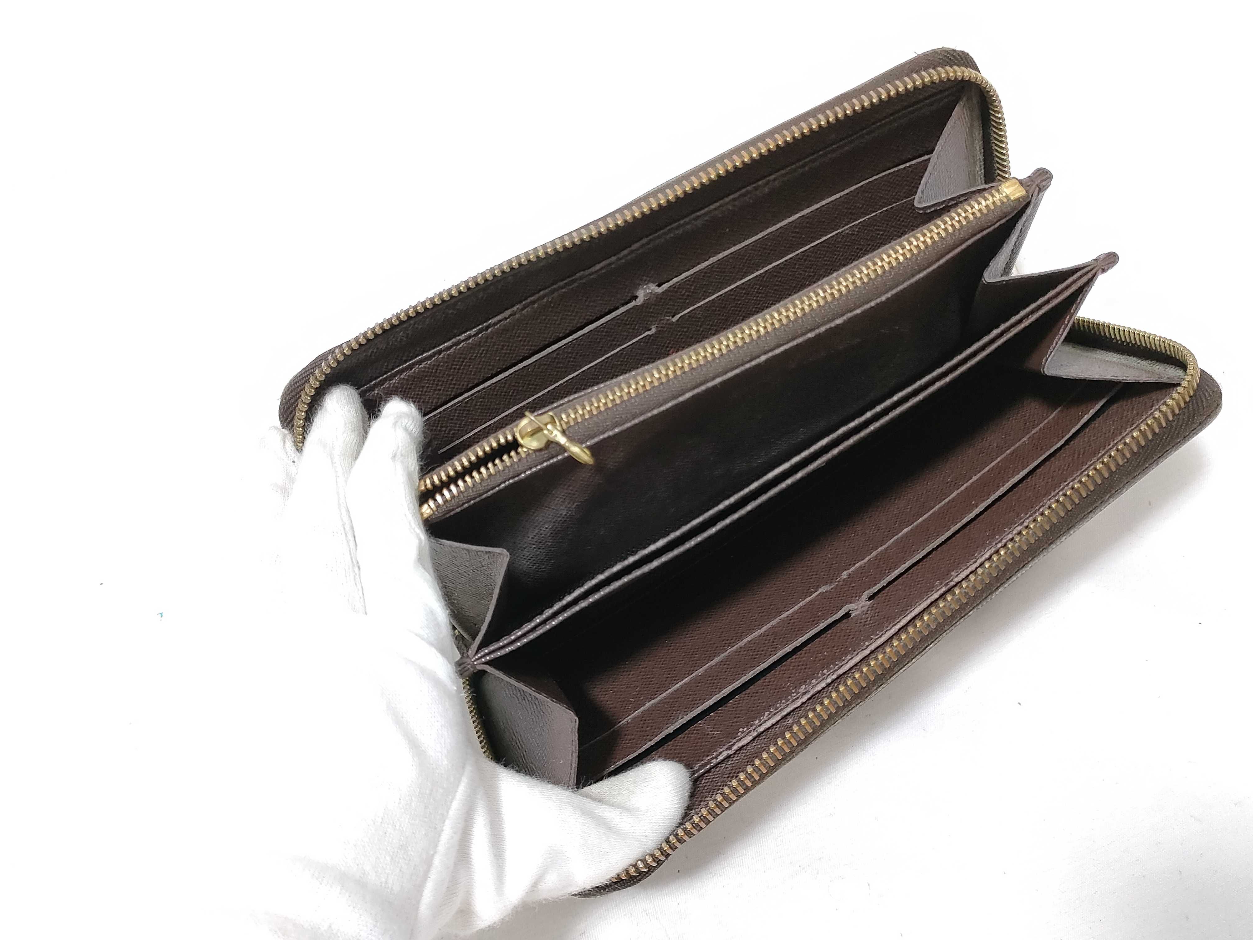Damier Zippy Wallet — view 11