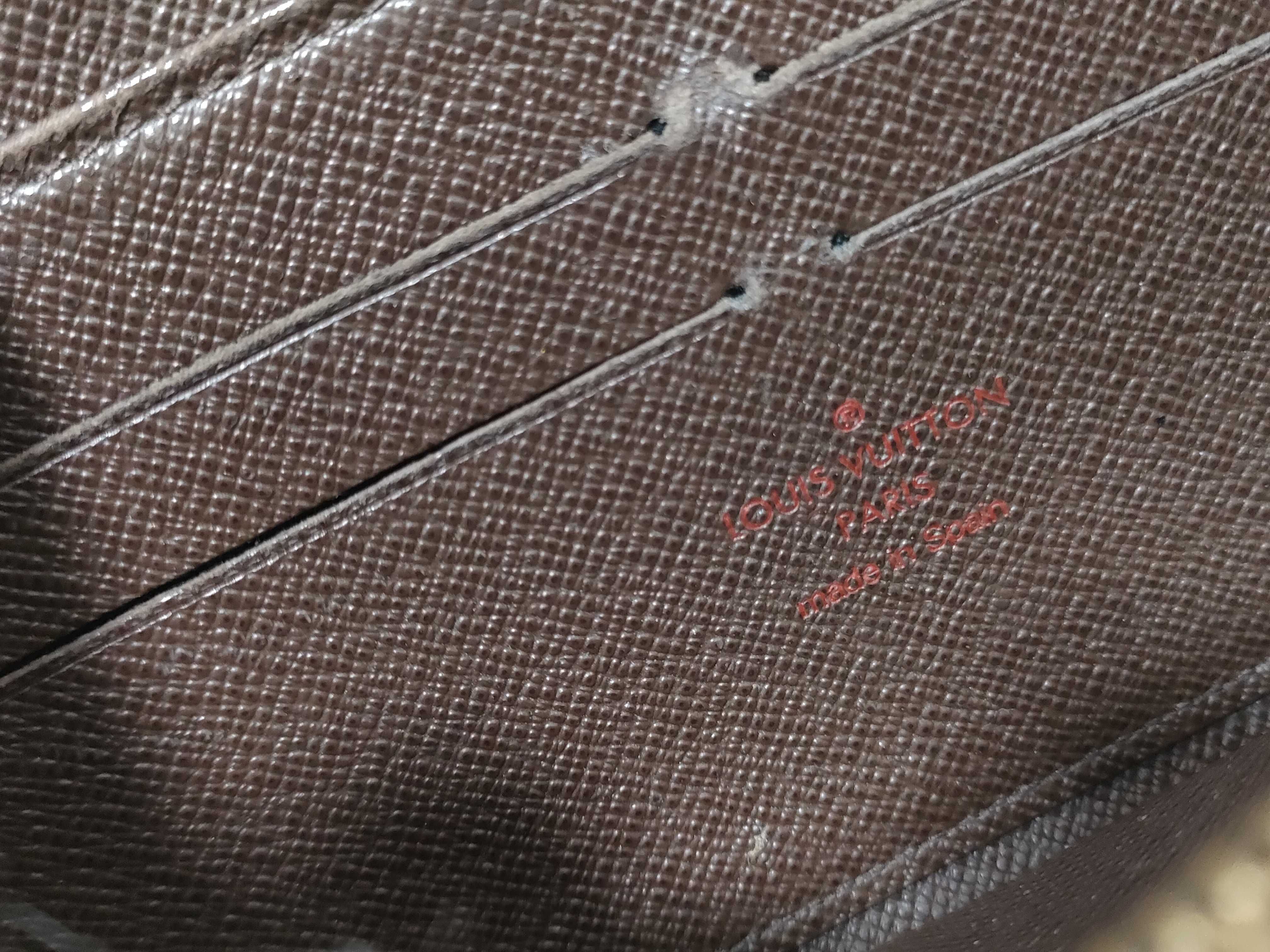 Damier Zippy Wallet — view 13