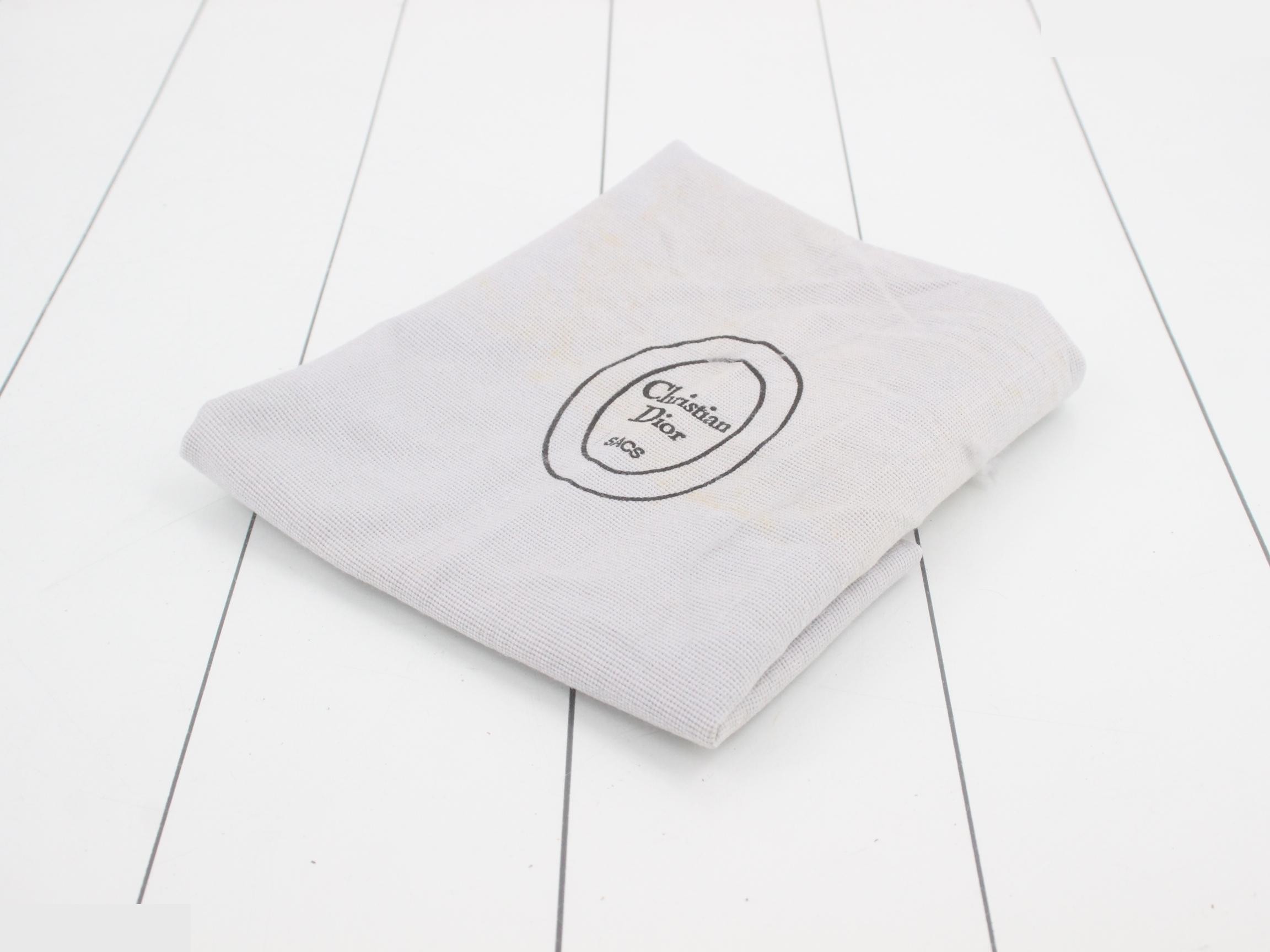 Other lines: Bags & Tote Bags, Leather, Black — view 7