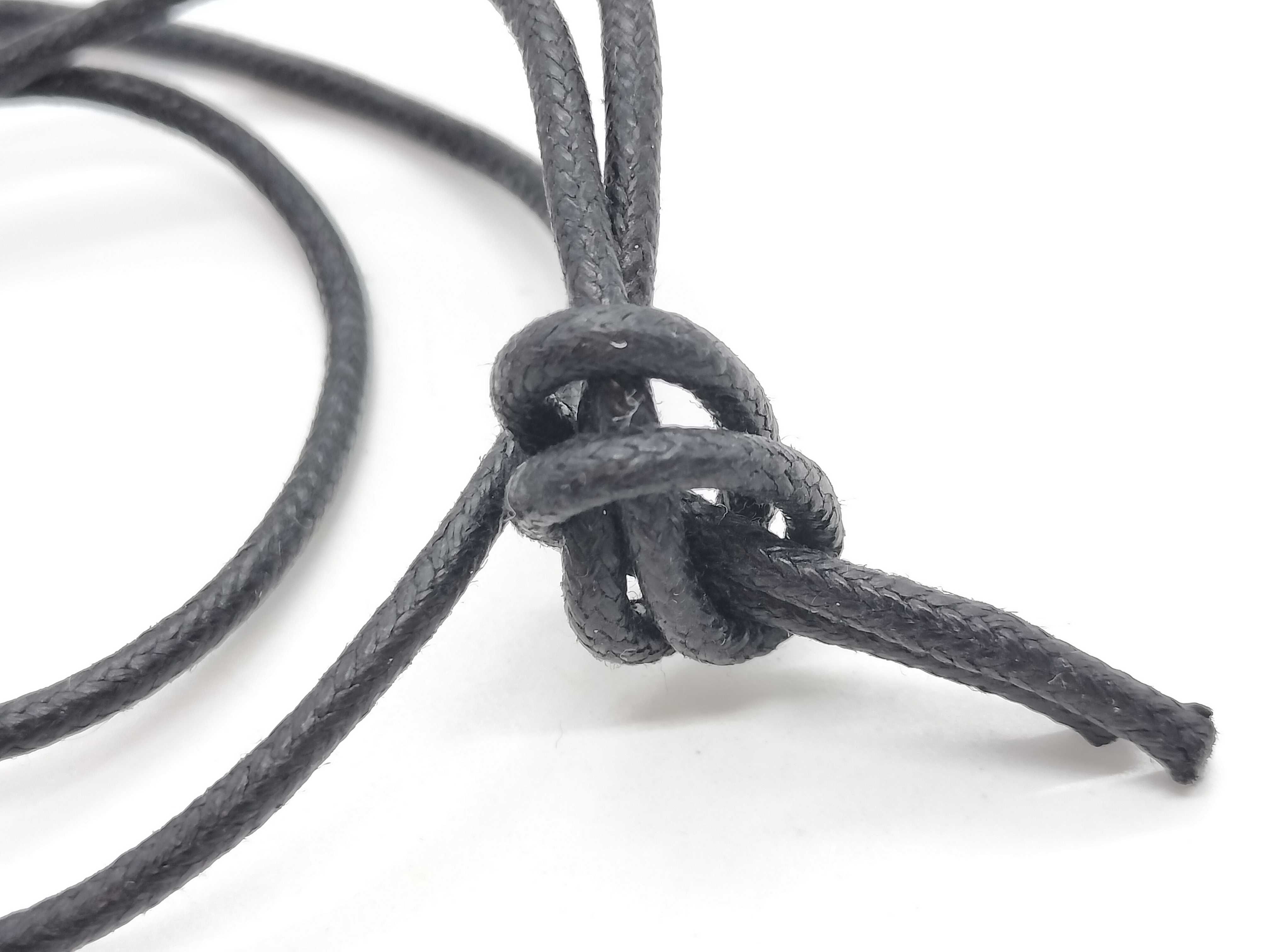 necklace — view 4