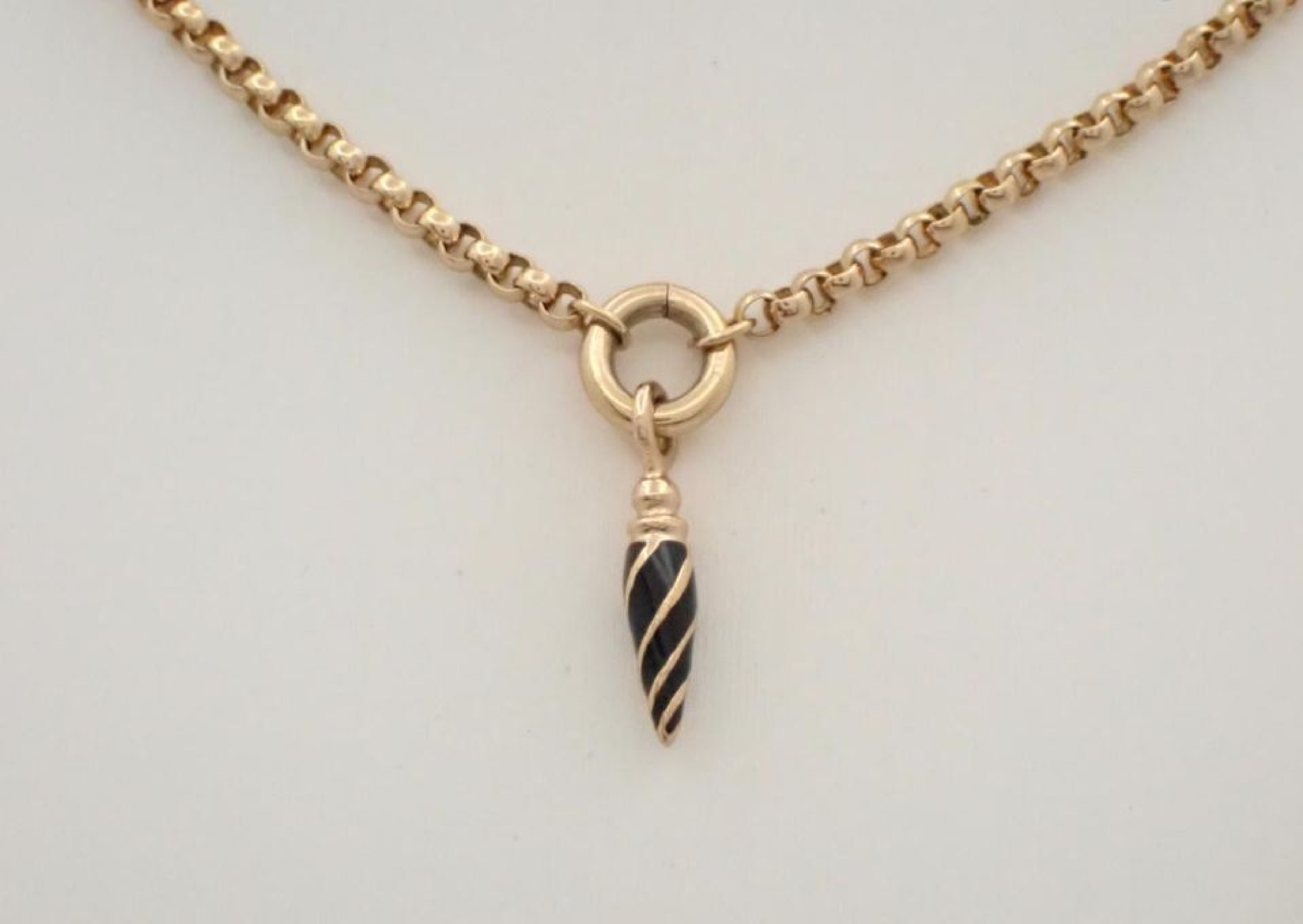 necklace, chain approximately 44cm. — view 2