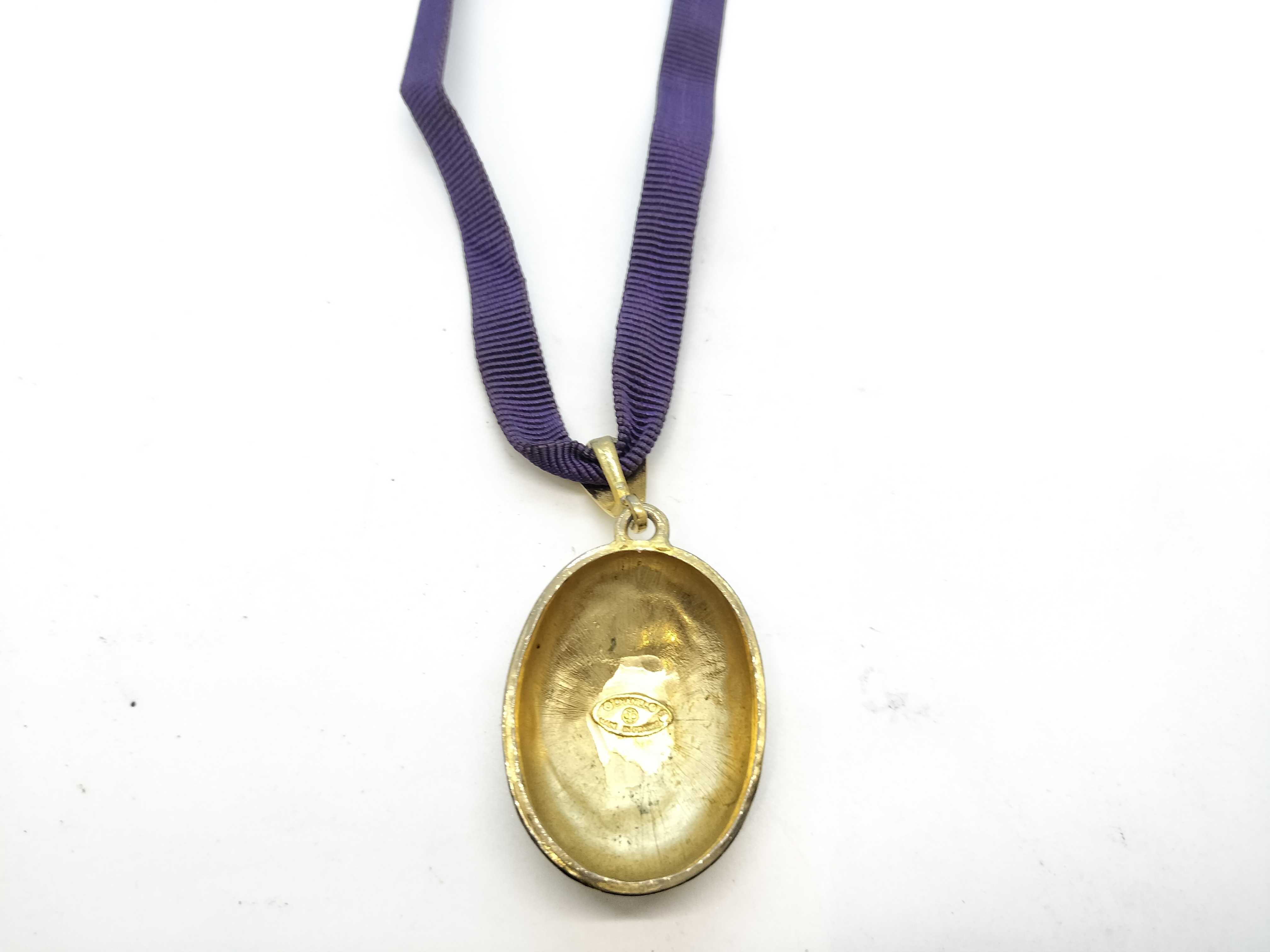 necklace pendant only — view 2