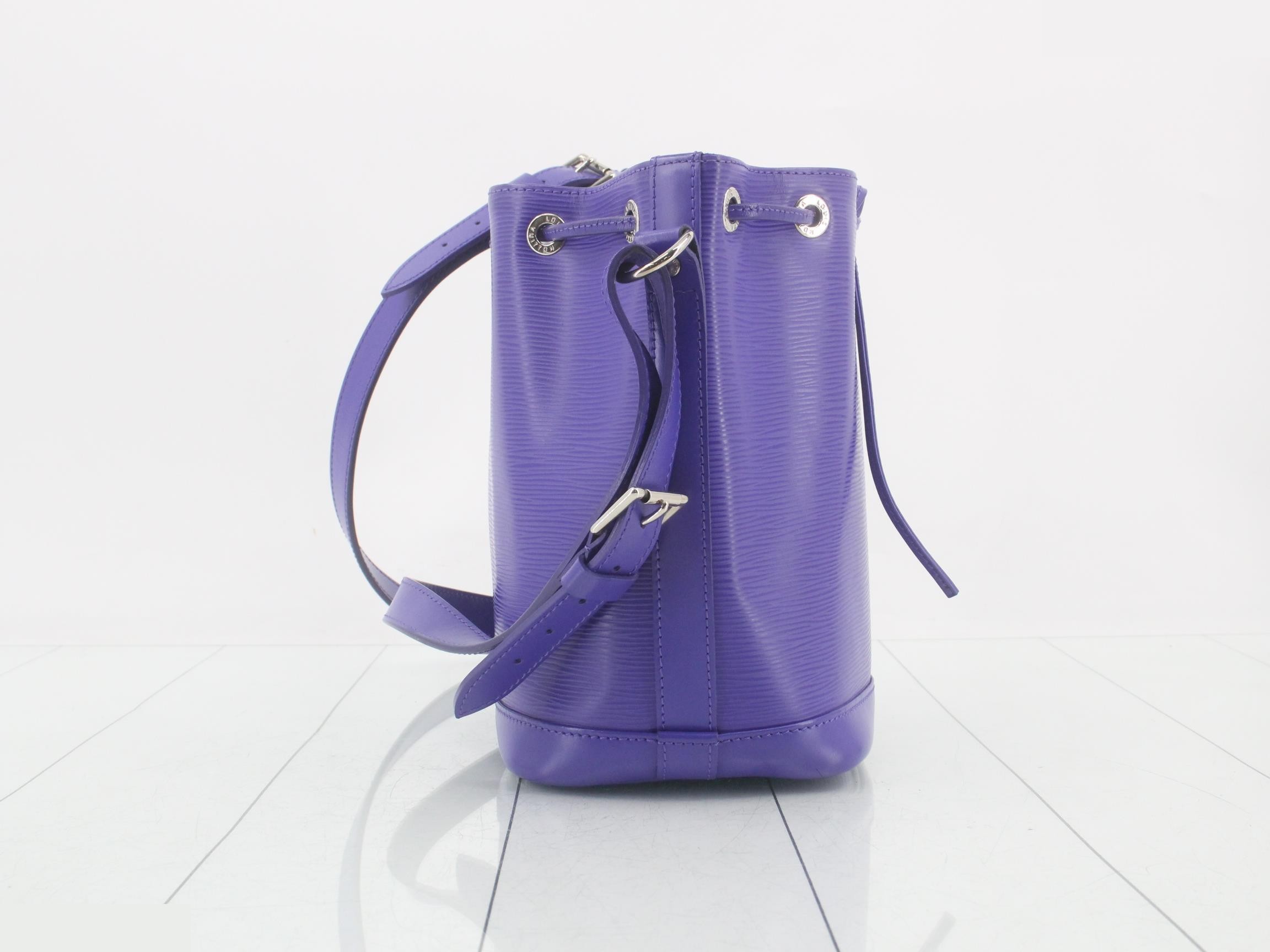 Epi Noe BB Fig Shoulder Bag — view 4