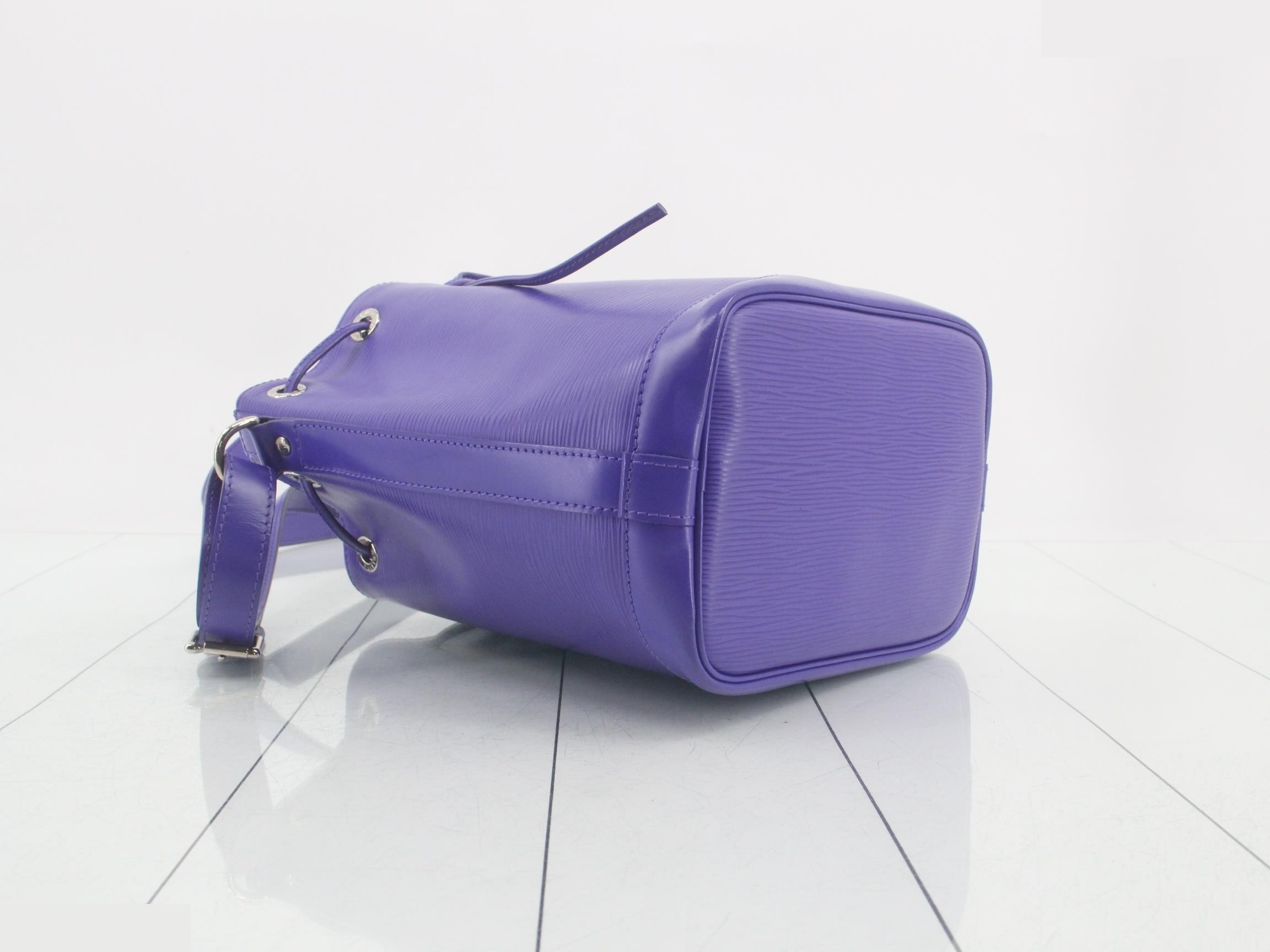 Epi Noe BB Fig Shoulder Bag — view 5