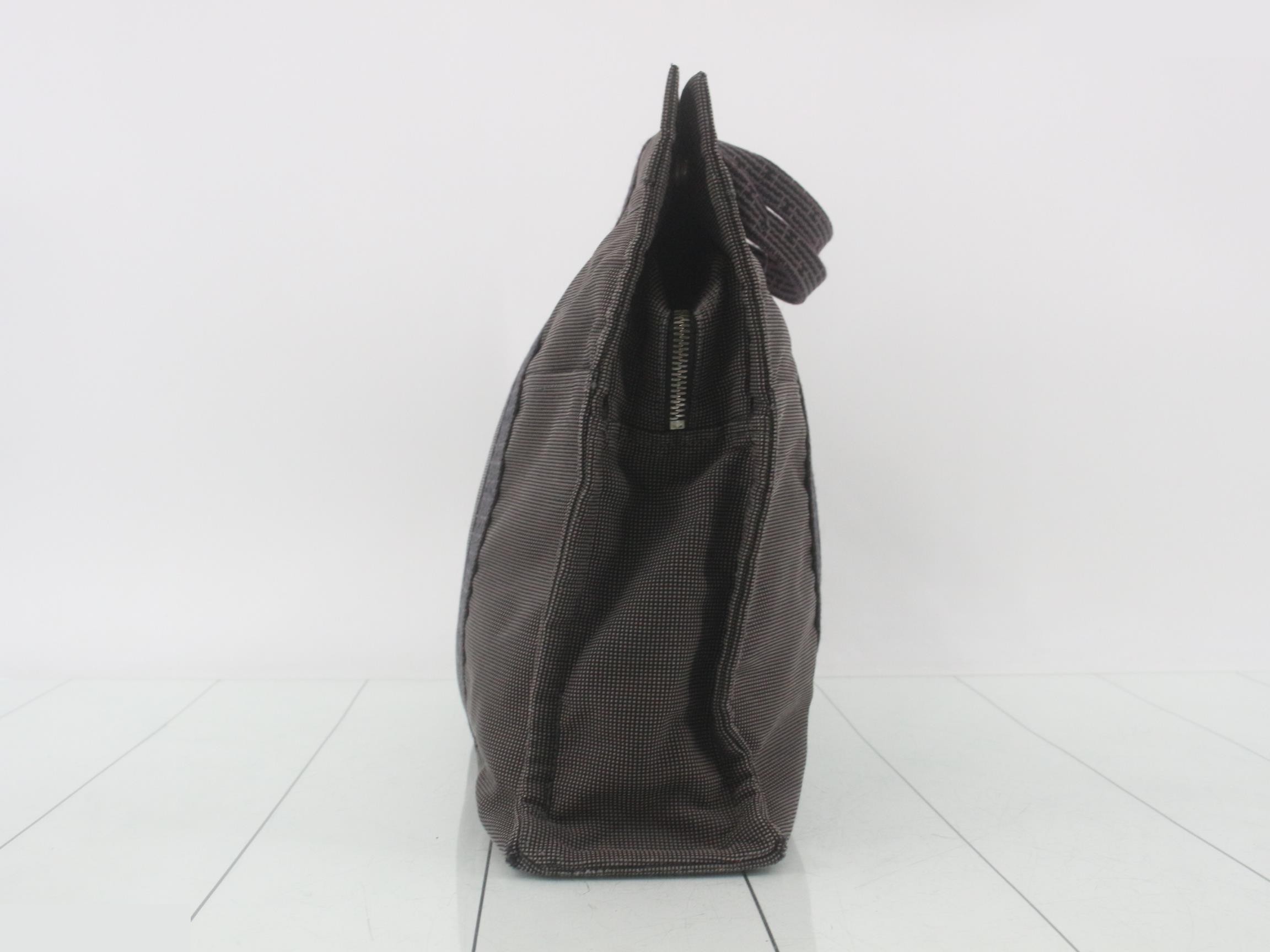Tote bag — view 4