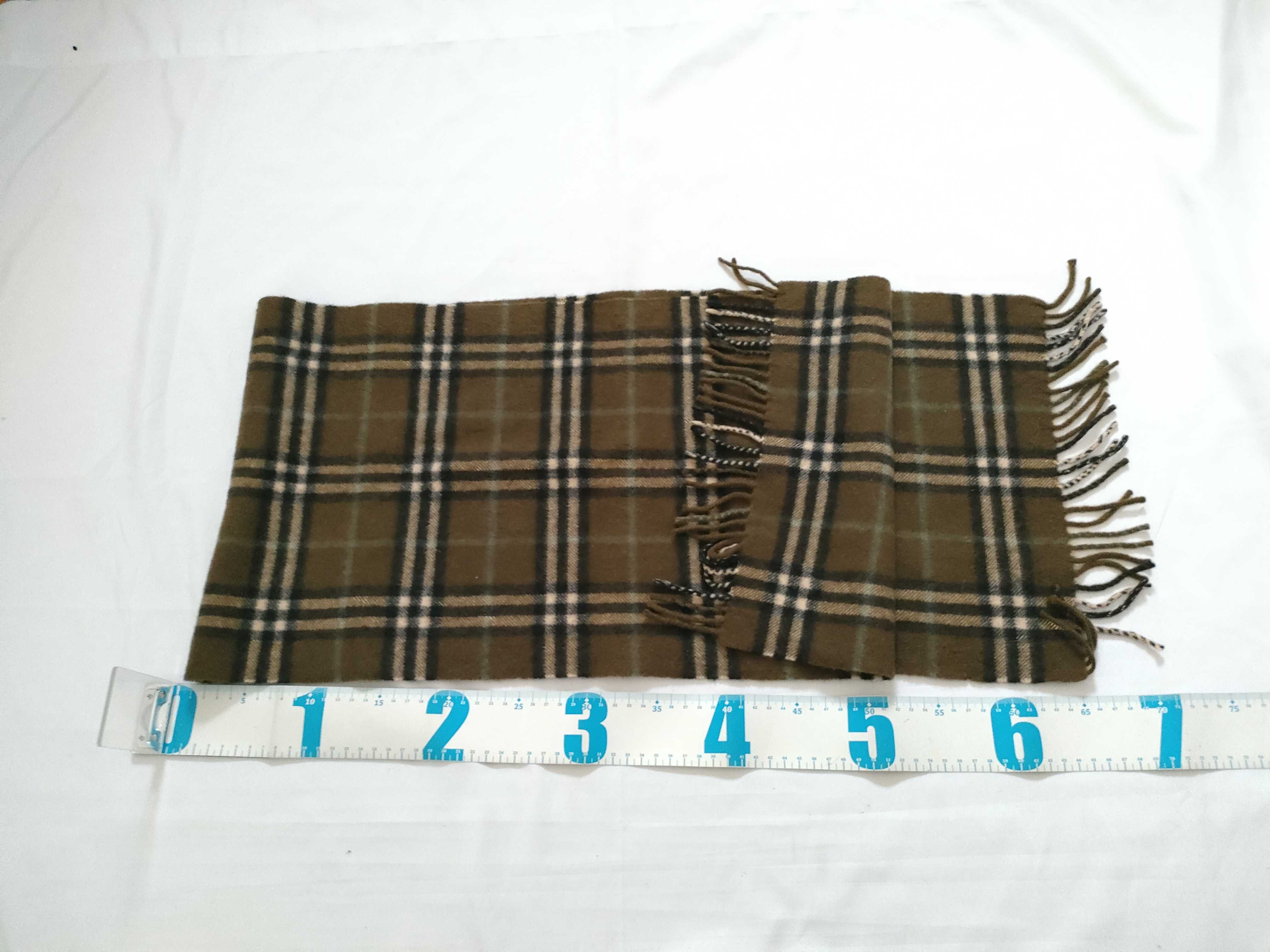 100% Cashmere Scarf, Nova Check Pattern, and other accessories. — view 2