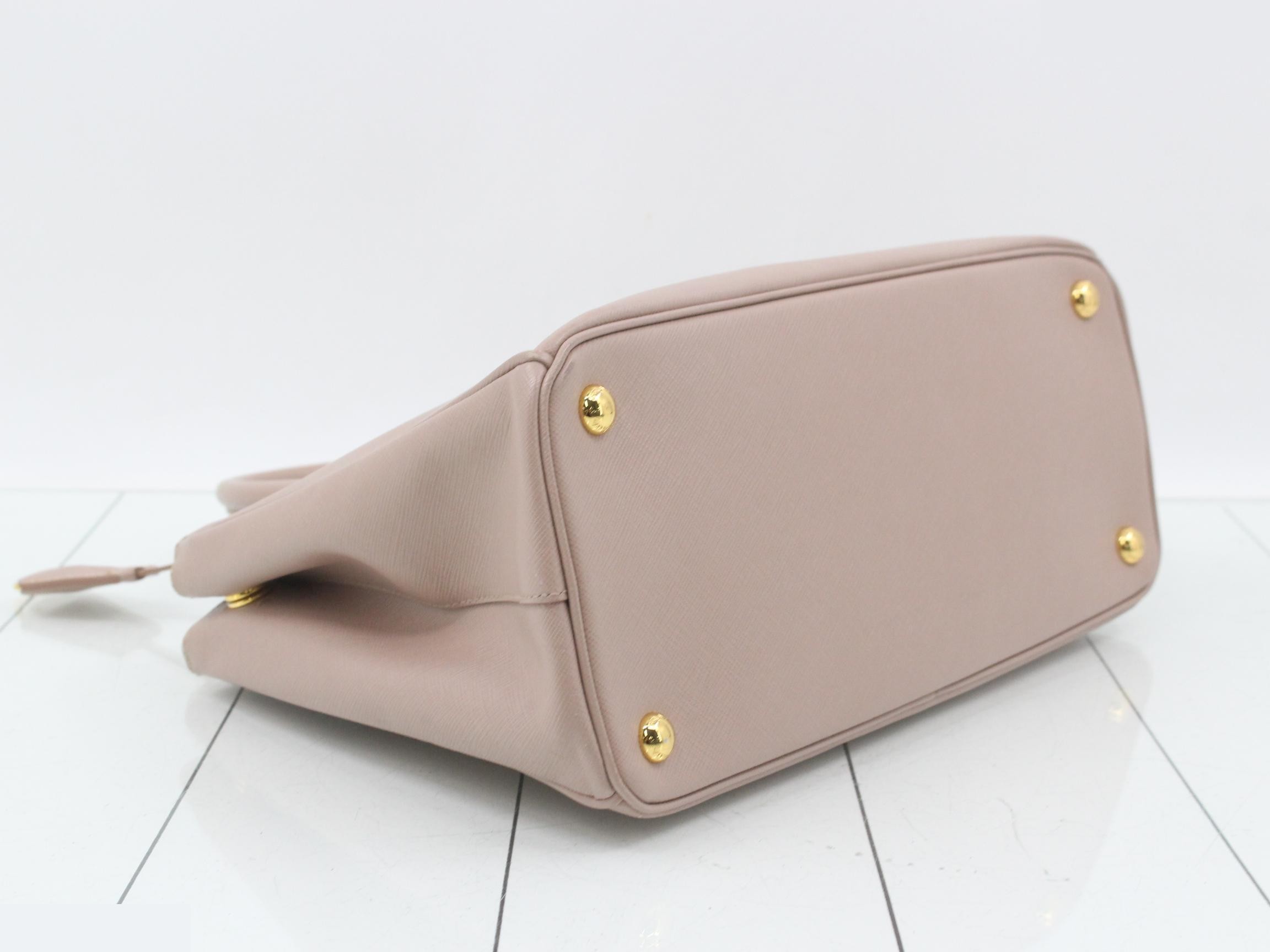 Galleria Saffiano Triangle Plate 2-Way Handbag — view 5