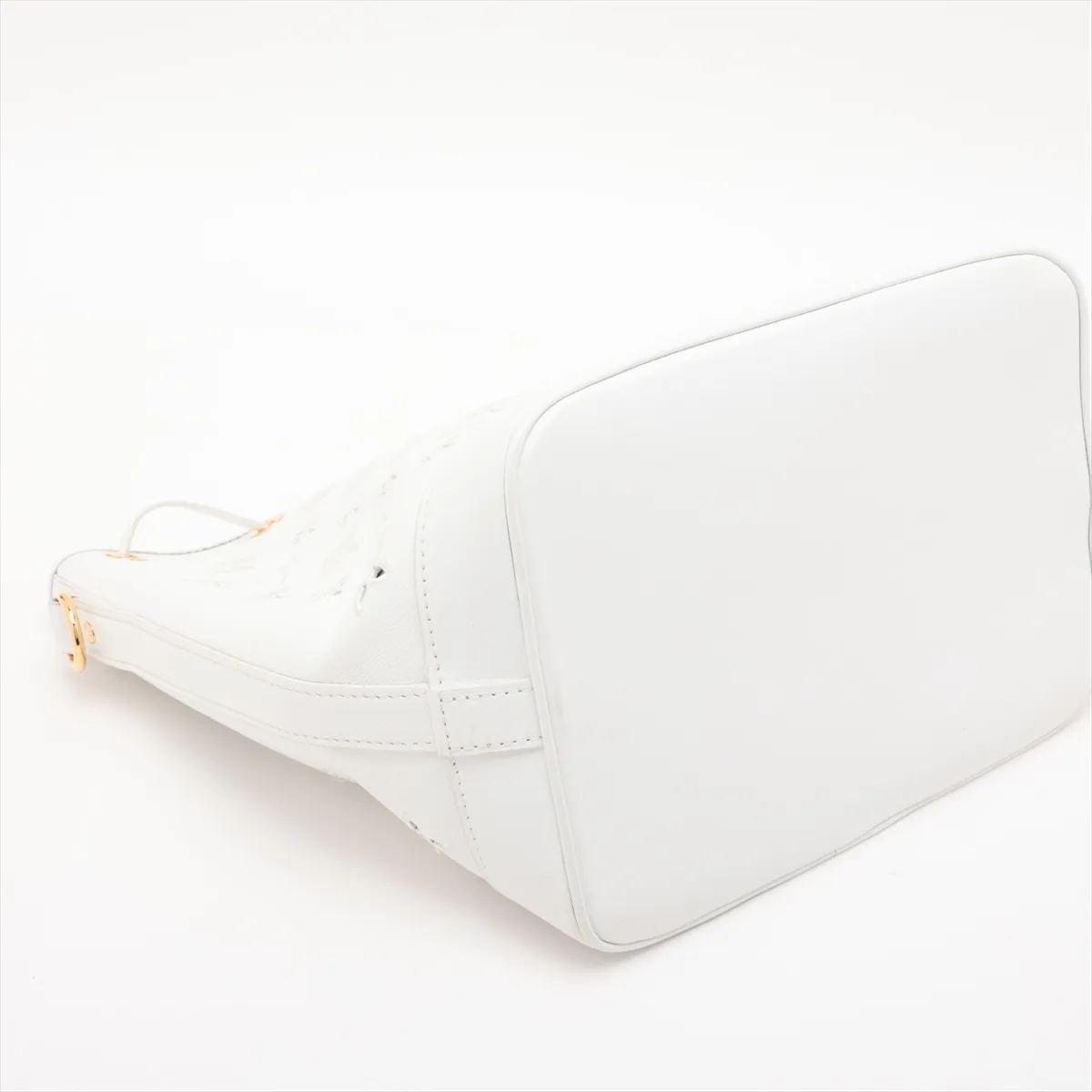 LV Broderie Anglaise Noe PM M20740, serial number unknown, white, with a different model strap. — view 4