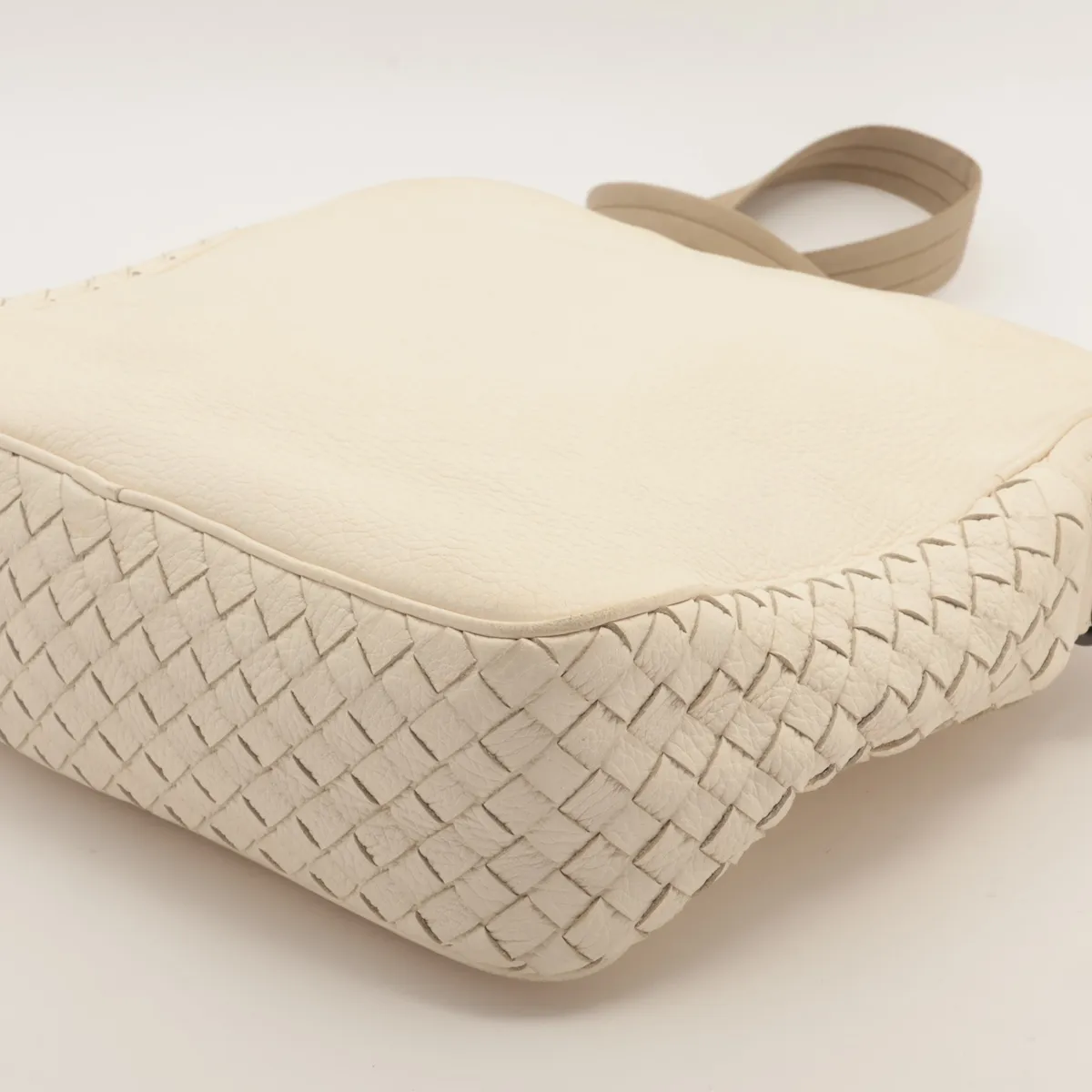 Intrecciato Leather Shoulder Bag, White — view 3