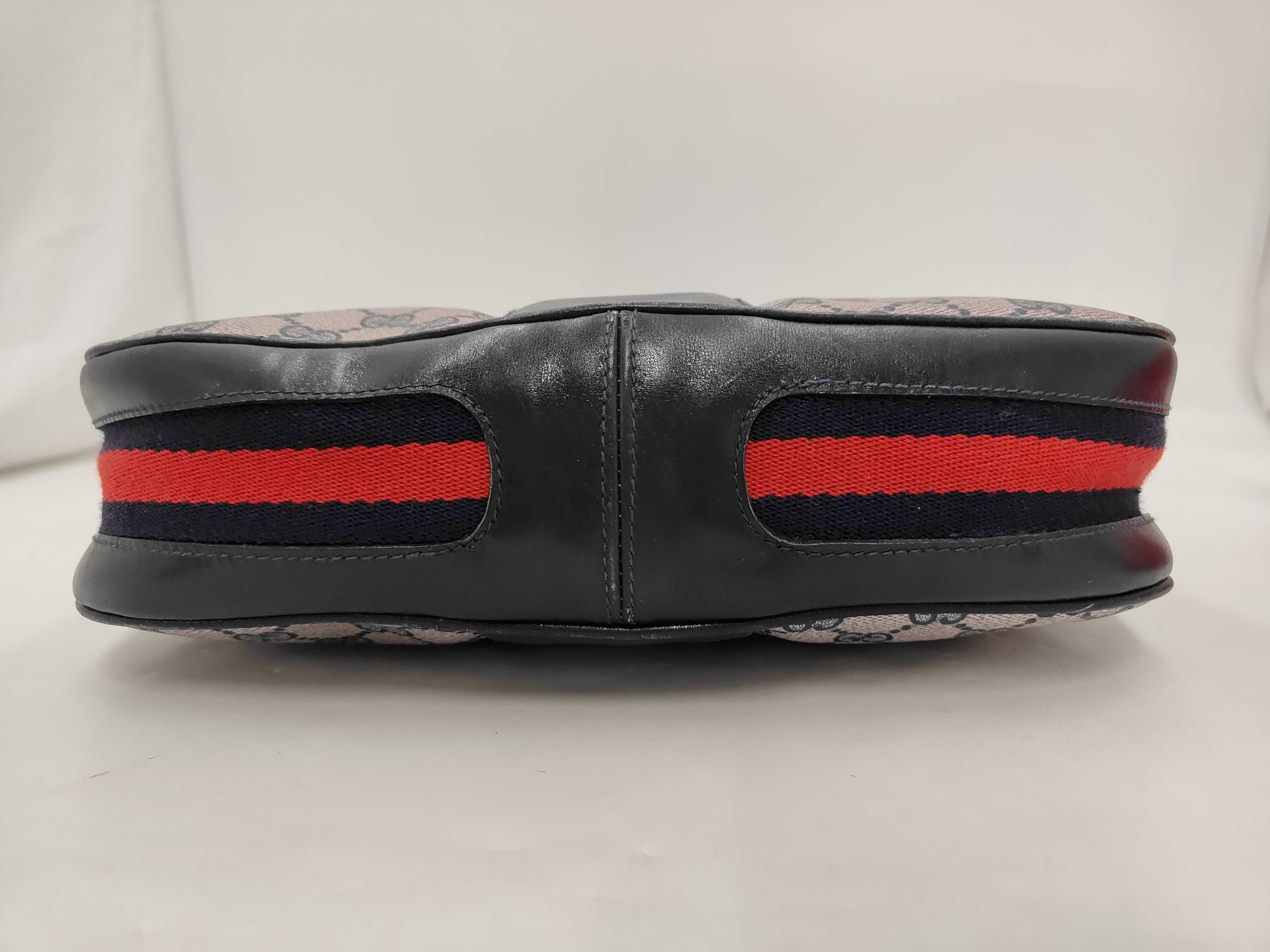 GG (Gucci GG) Shoulder Bag, Sherry Line Shoulder Bag — view 3