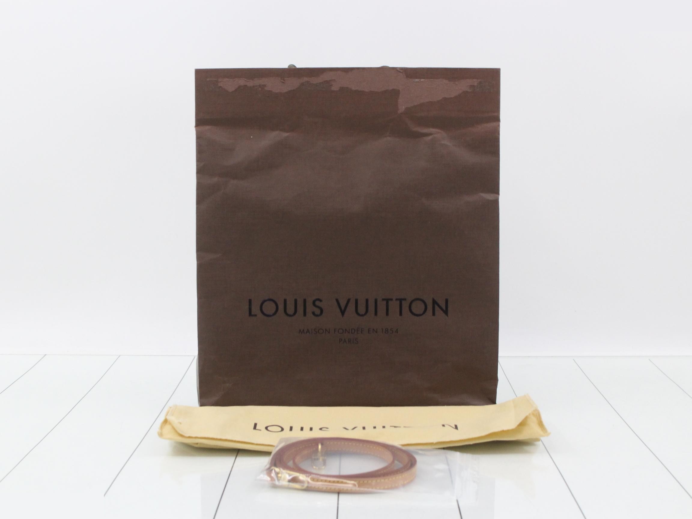 Spontini strap, name tag, dust bag, and shopping bag included. — view 7