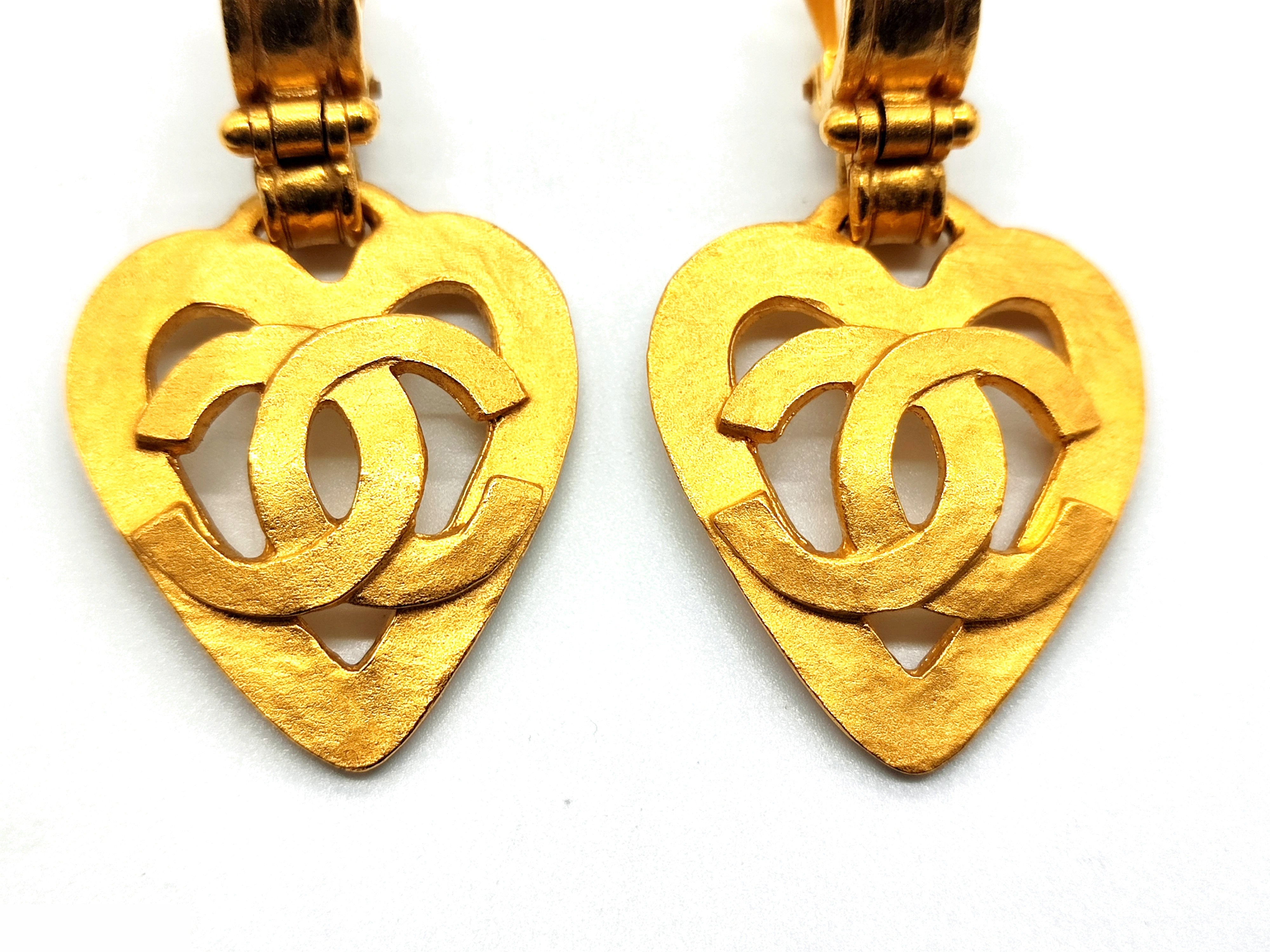 Coco Mark Heart Swing Earrings 95P — view 4