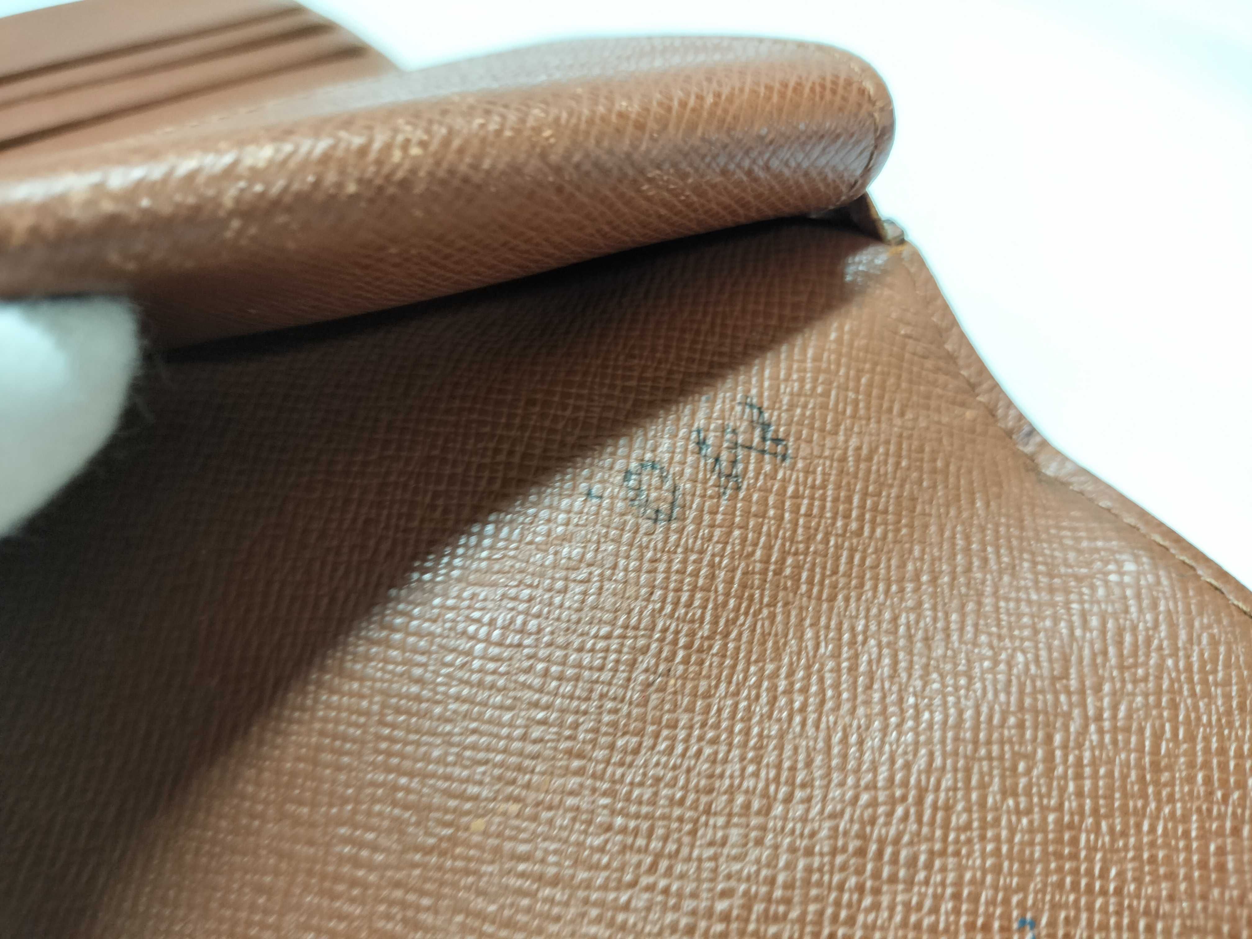Monogram Portefeuille Sarah Wallet — view 10