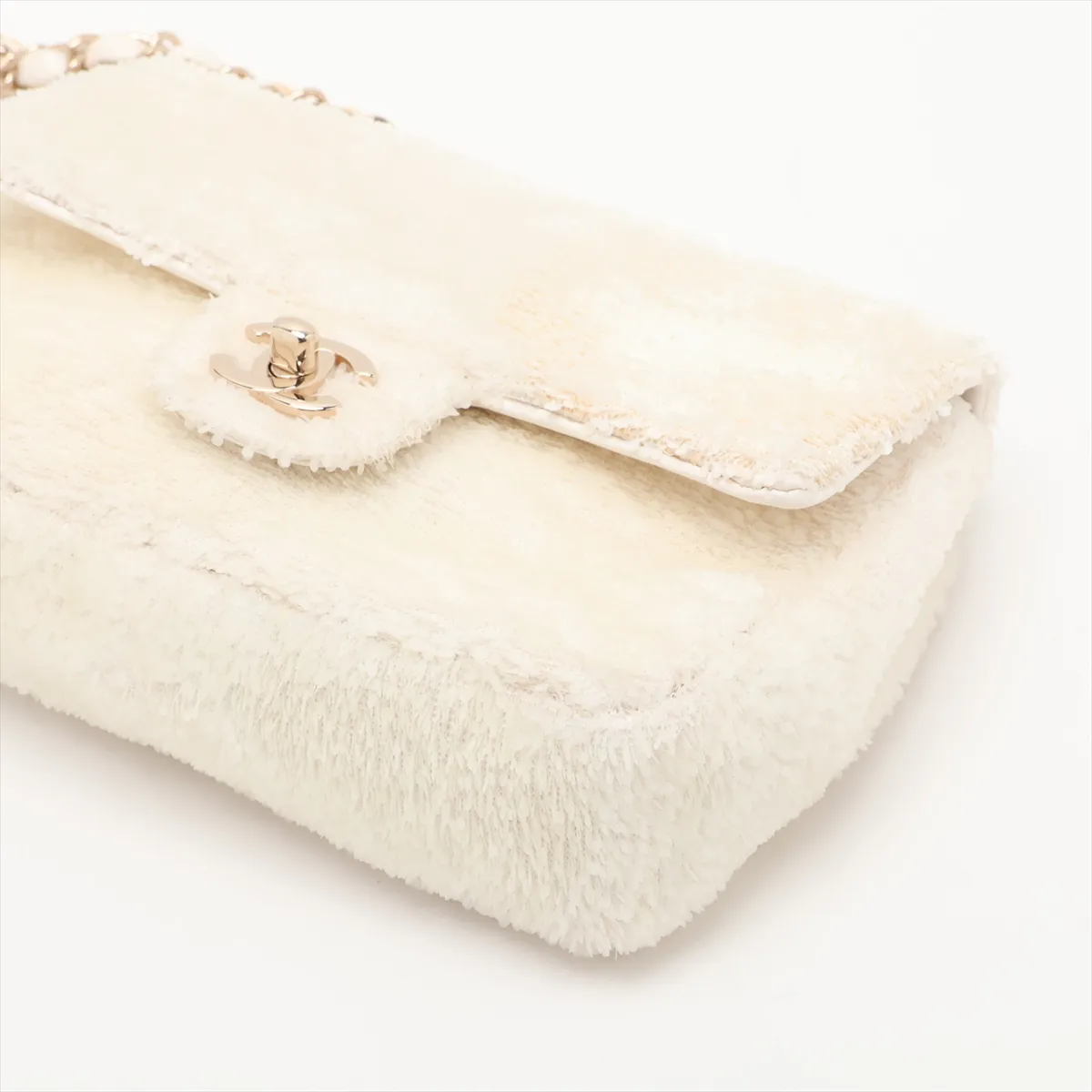 Matelassé Sequin Single Flap Single Chain Bag, White with Gold Hardware, 28539539 (Serial Number 28) — view 3