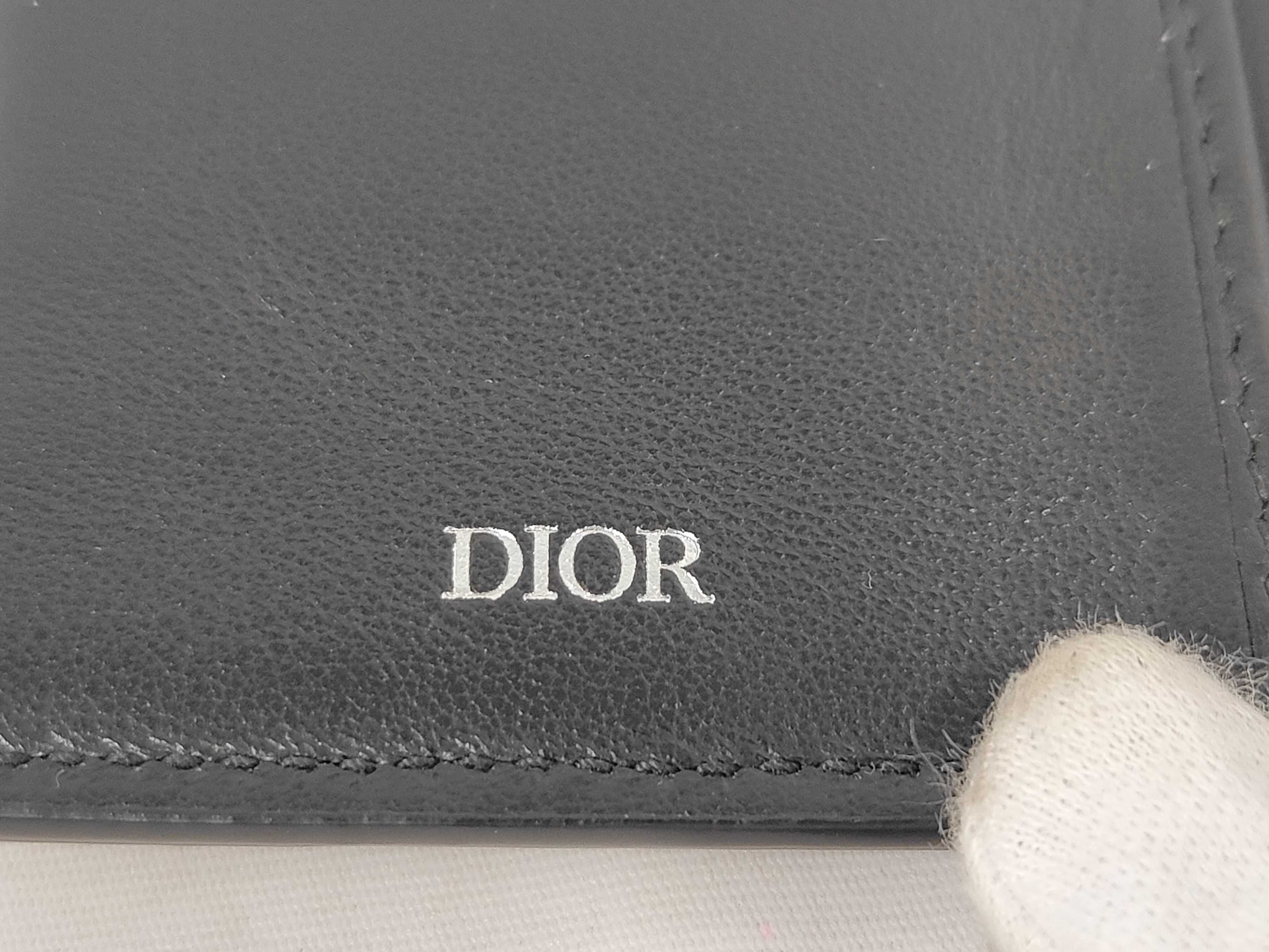 CD Diamond Vertical Long Wallet — view 7