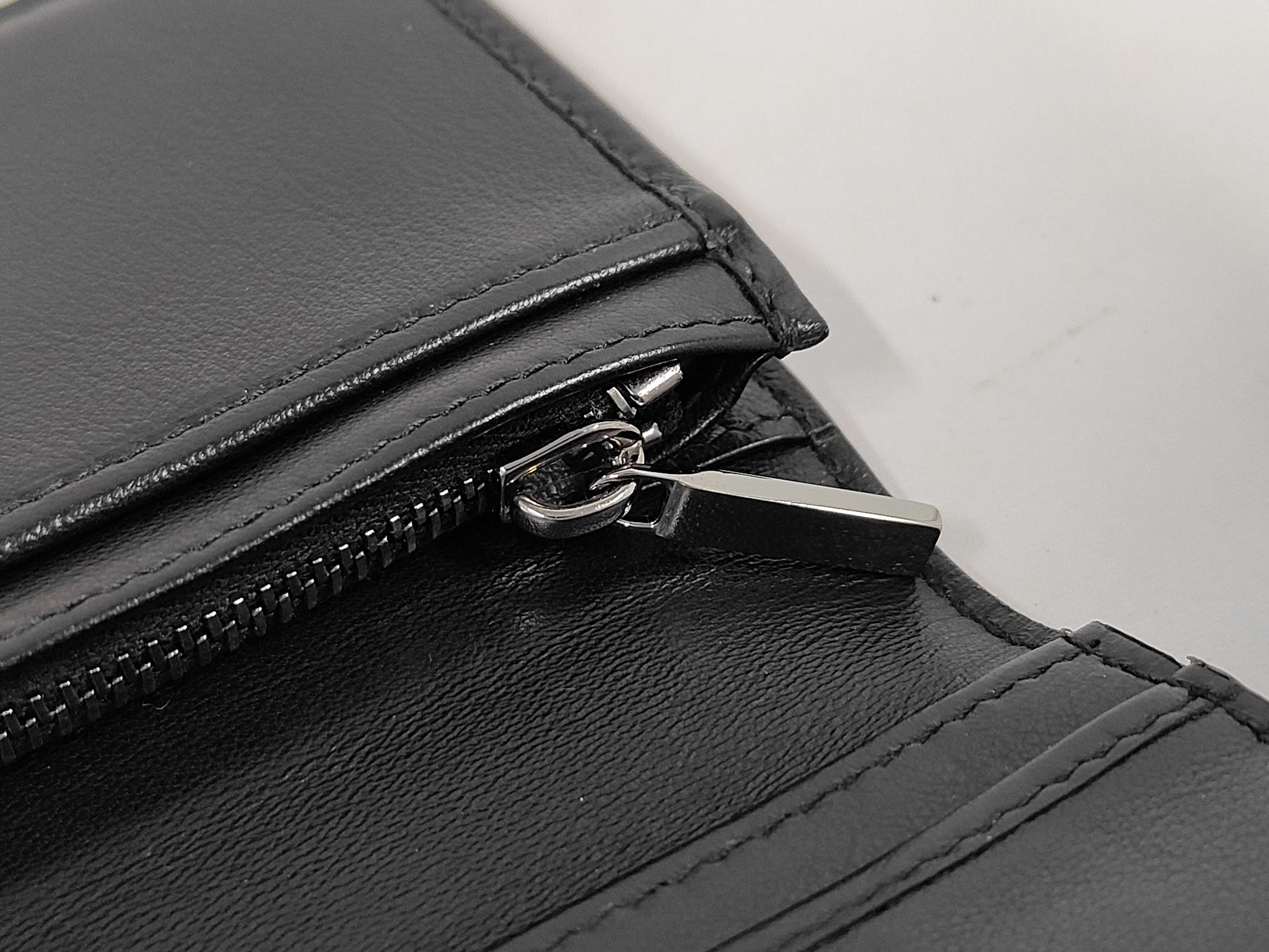 CD Diamond Vertical Long Wallet — view 9