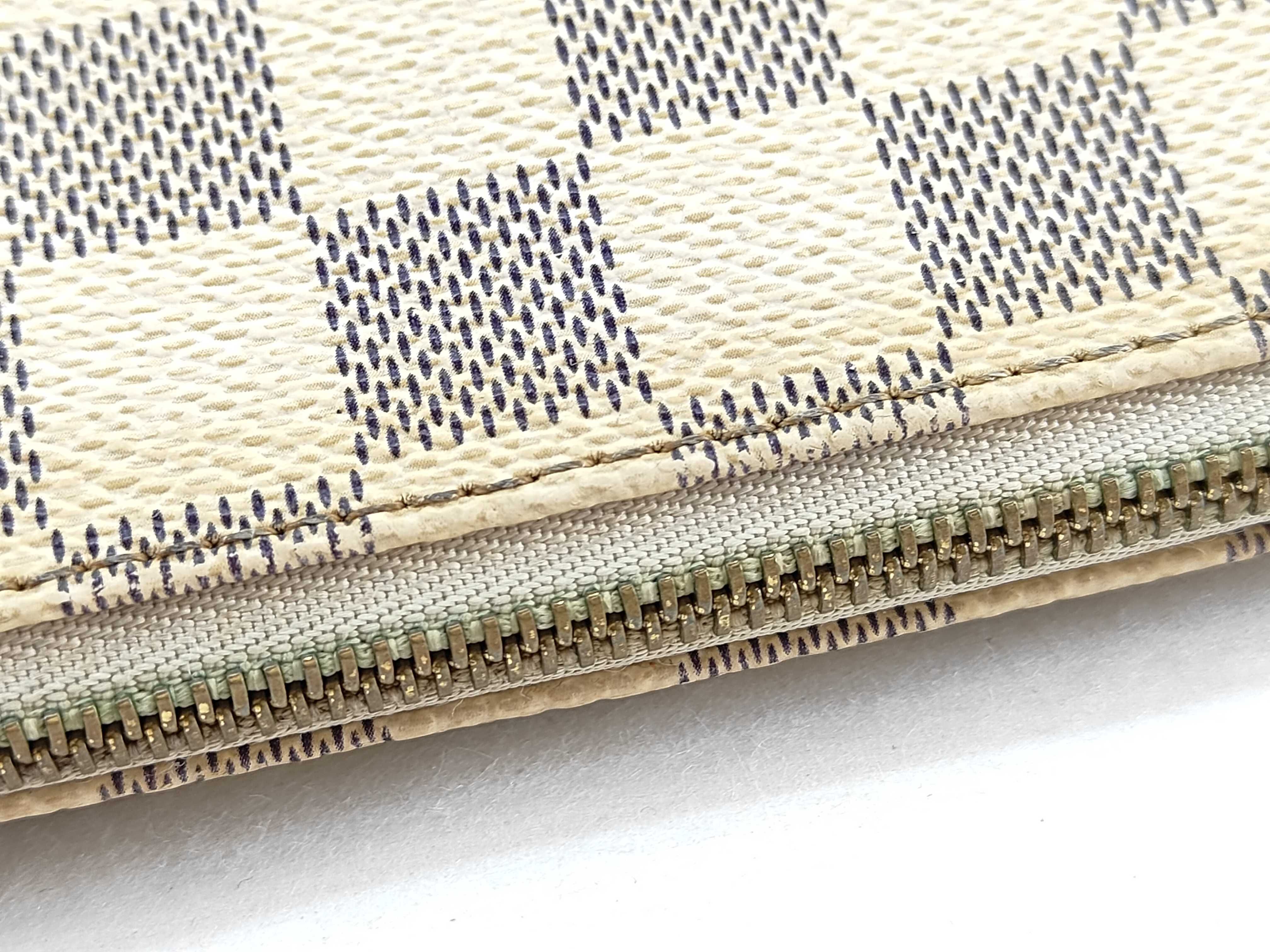 Damier Azur Louis Vuitton Damier Azur Accessoires Accessory Pouch — view 7