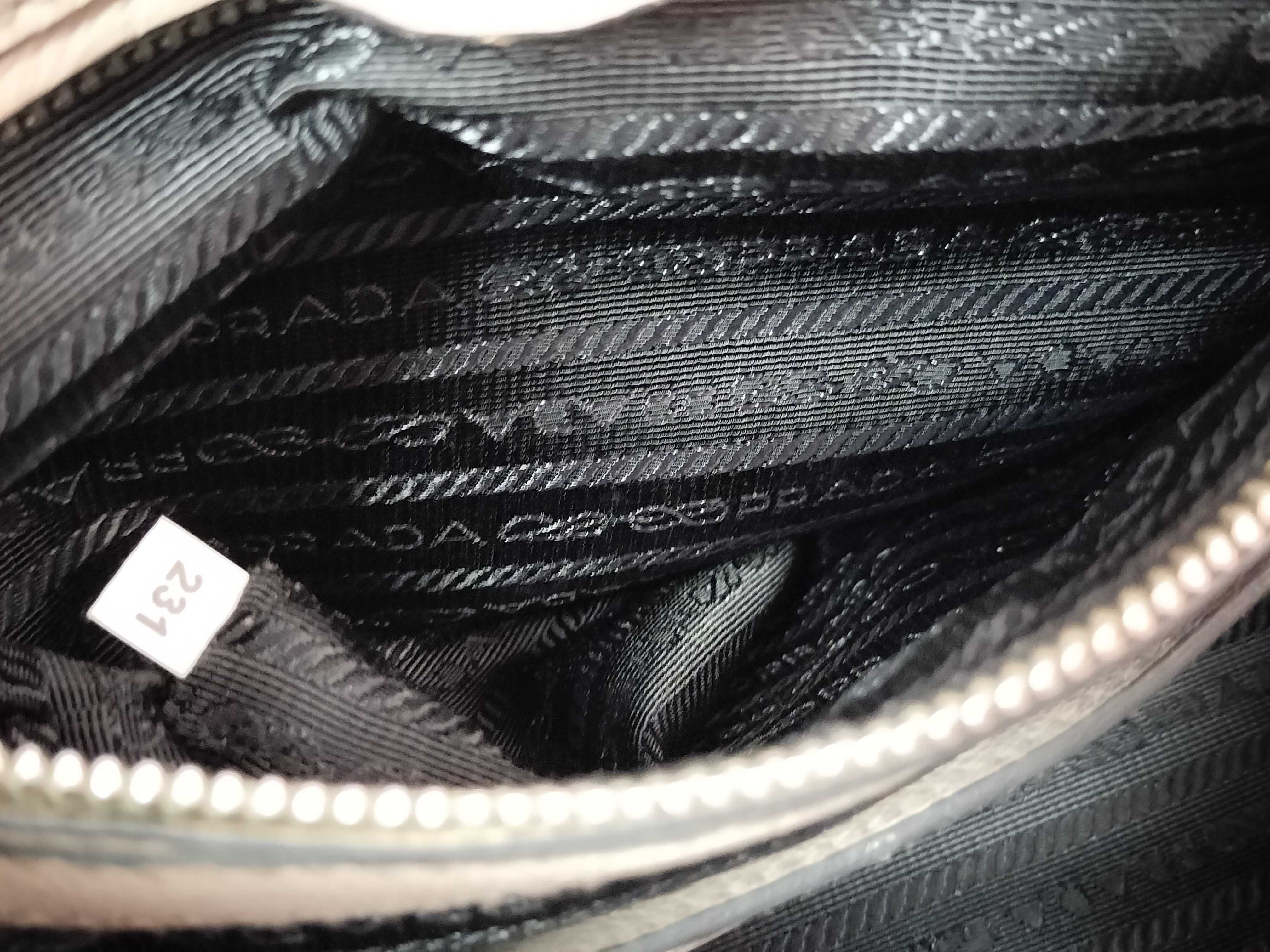 tote bag, greige, with dust bag and card slots, handbag. — view 11
