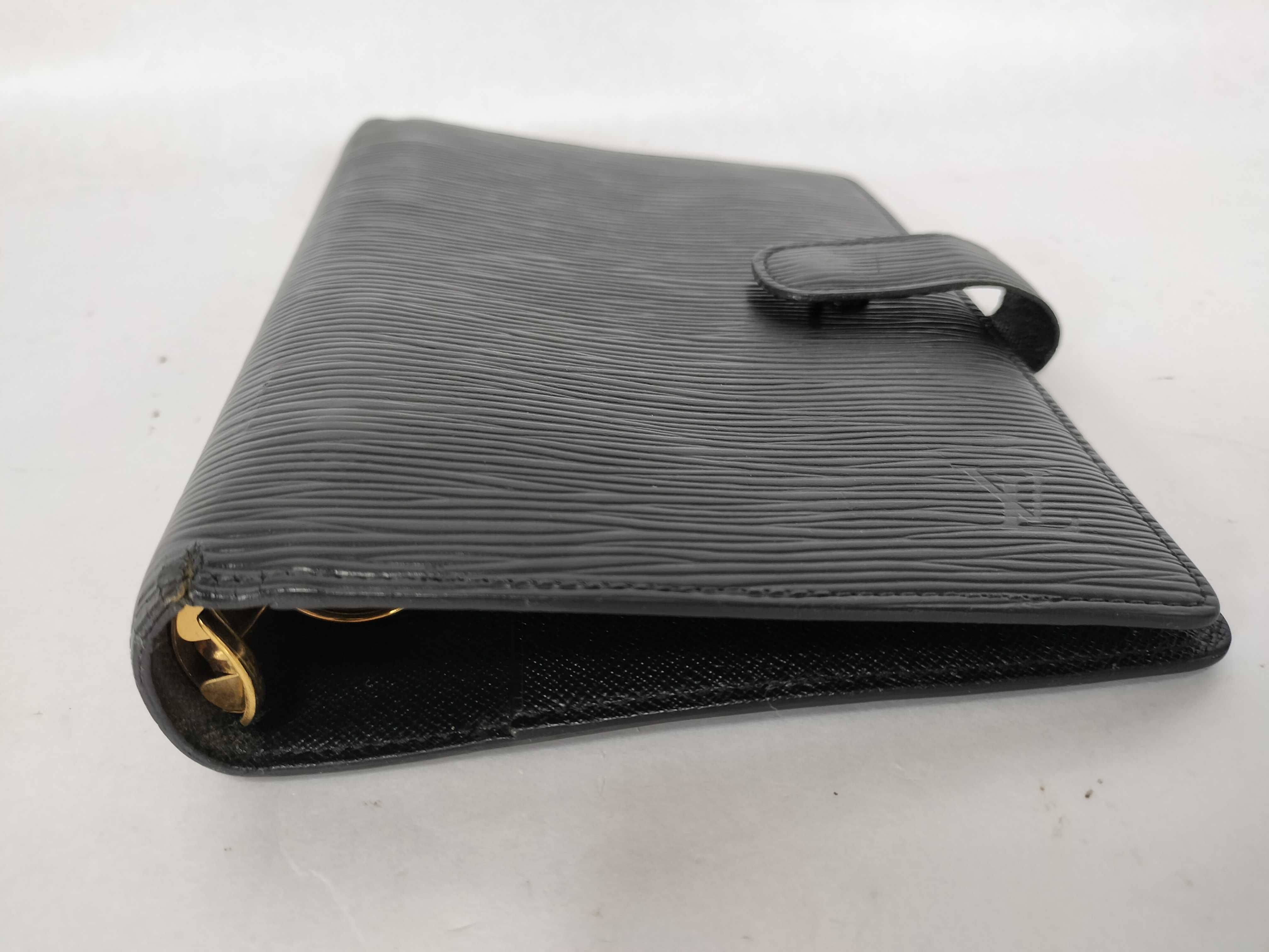 Epi Agenda MM 6-ring binder notebook cover for men, black/noir color. — view 5