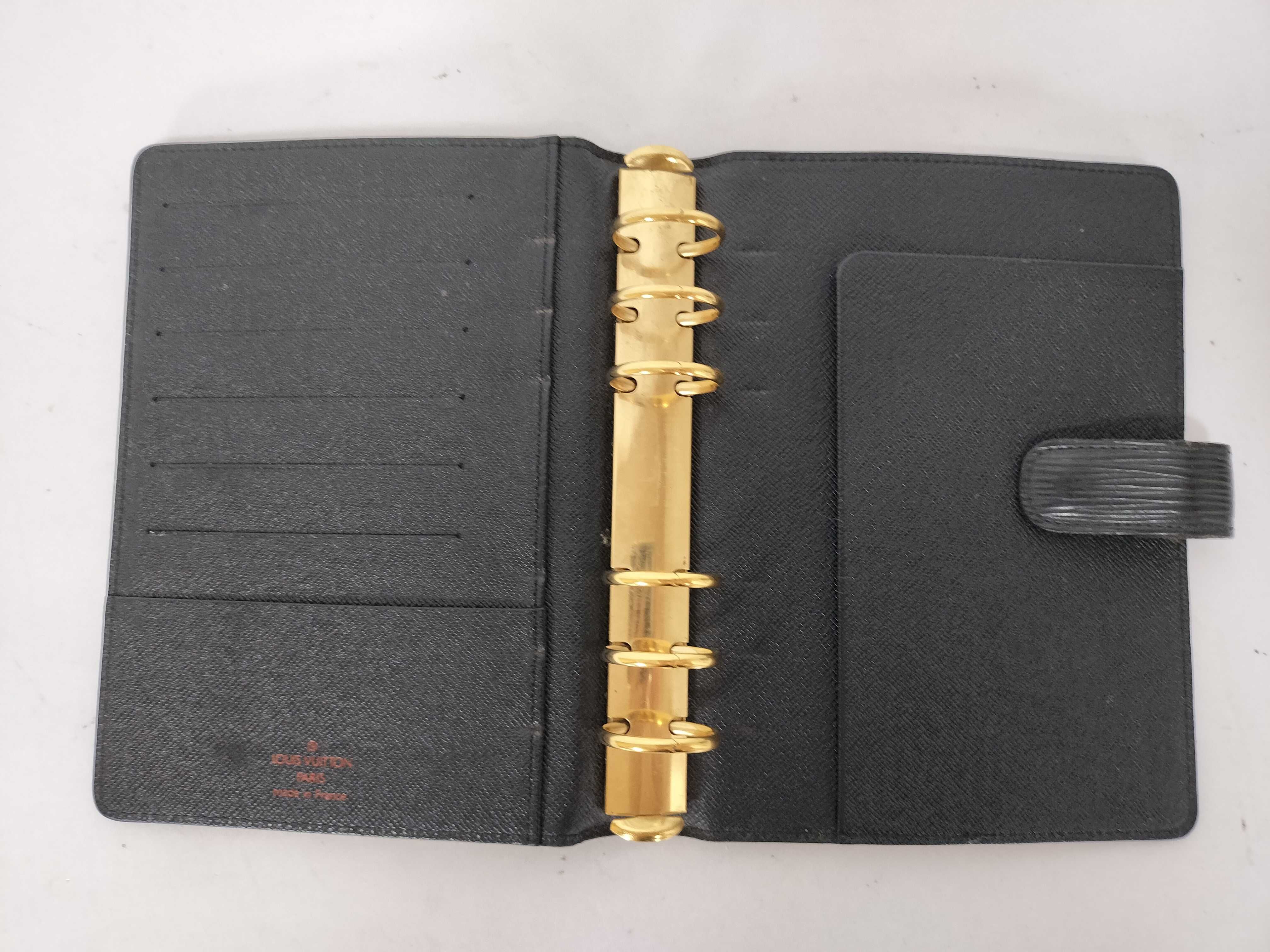 Epi Agenda MM 6-ring binder notebook cover for men, black/noir color. — view 8