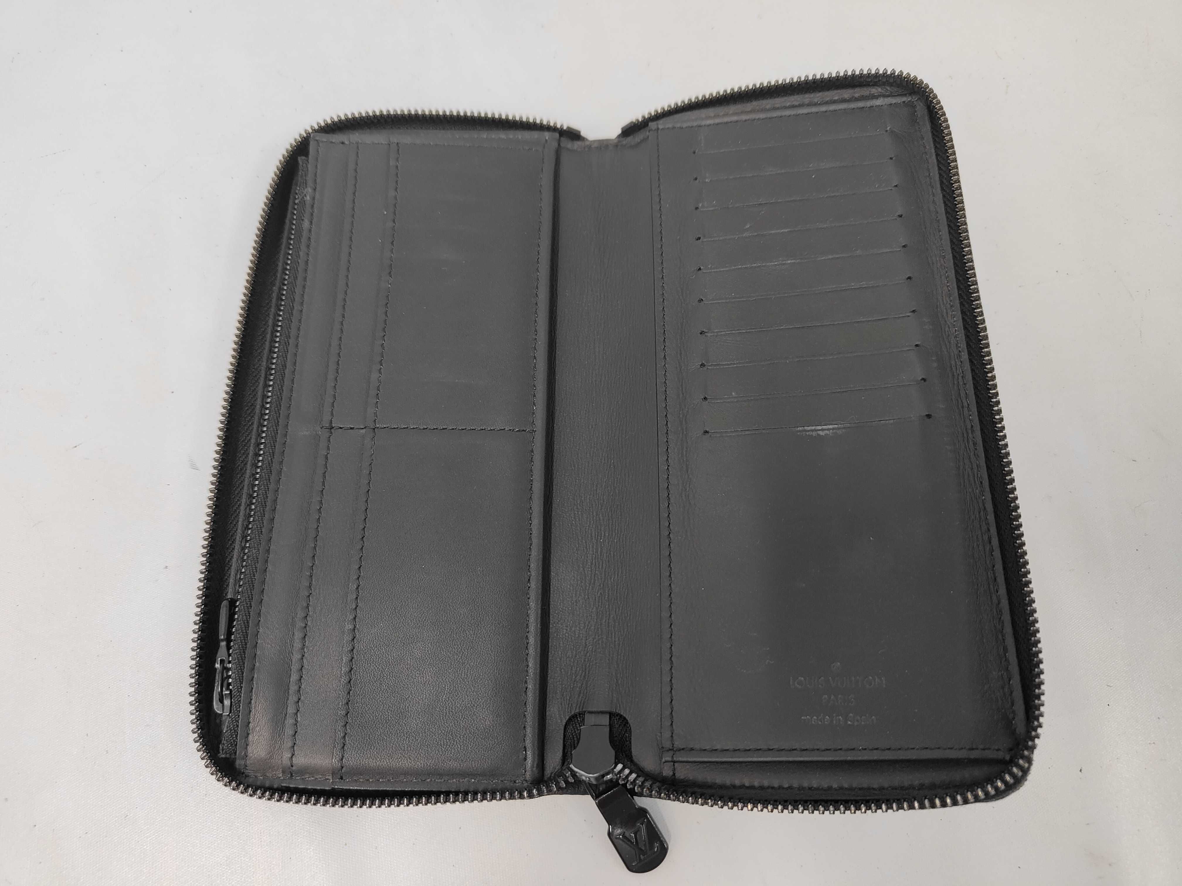 Shadow Zippy Wallet Vertical Noir CA2149 Wallet — view 7