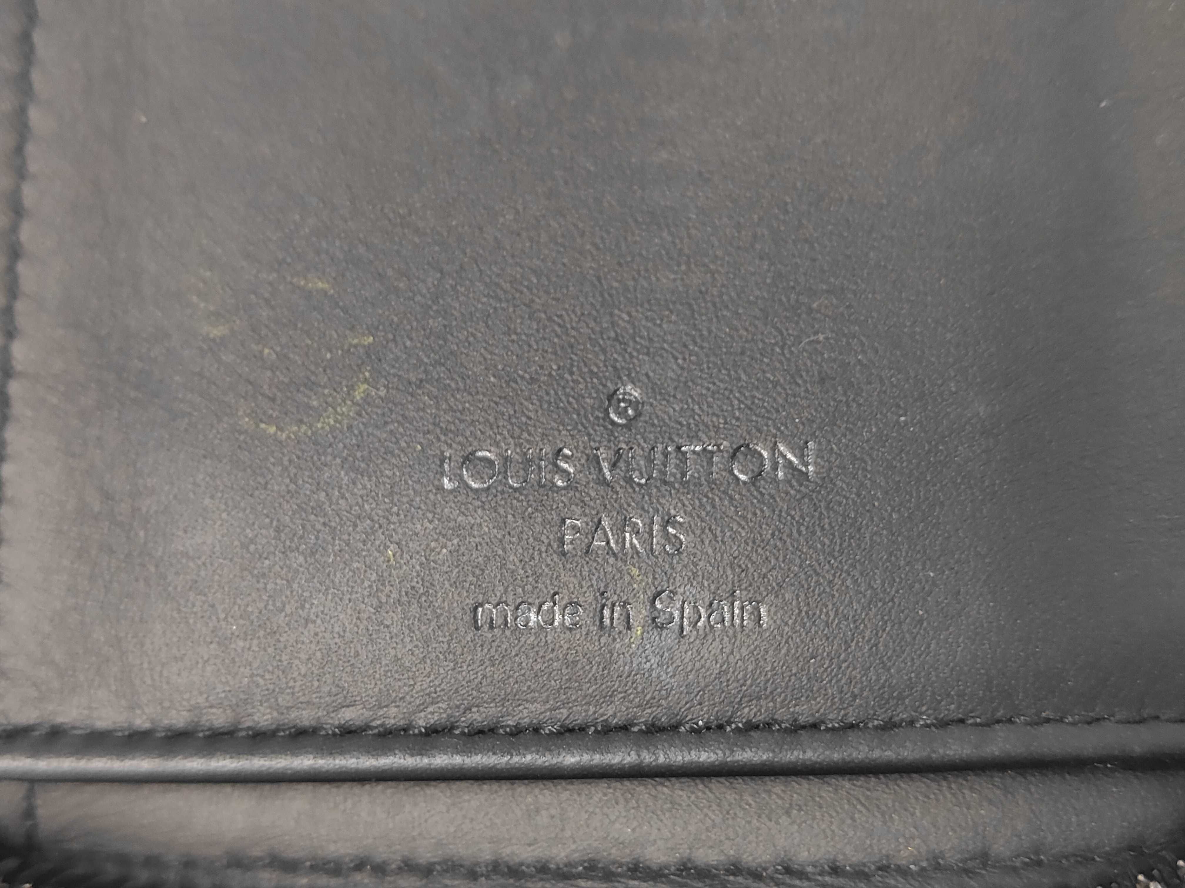 Shadow Zippy Wallet Vertical Noir CA2149 Wallet — view 8