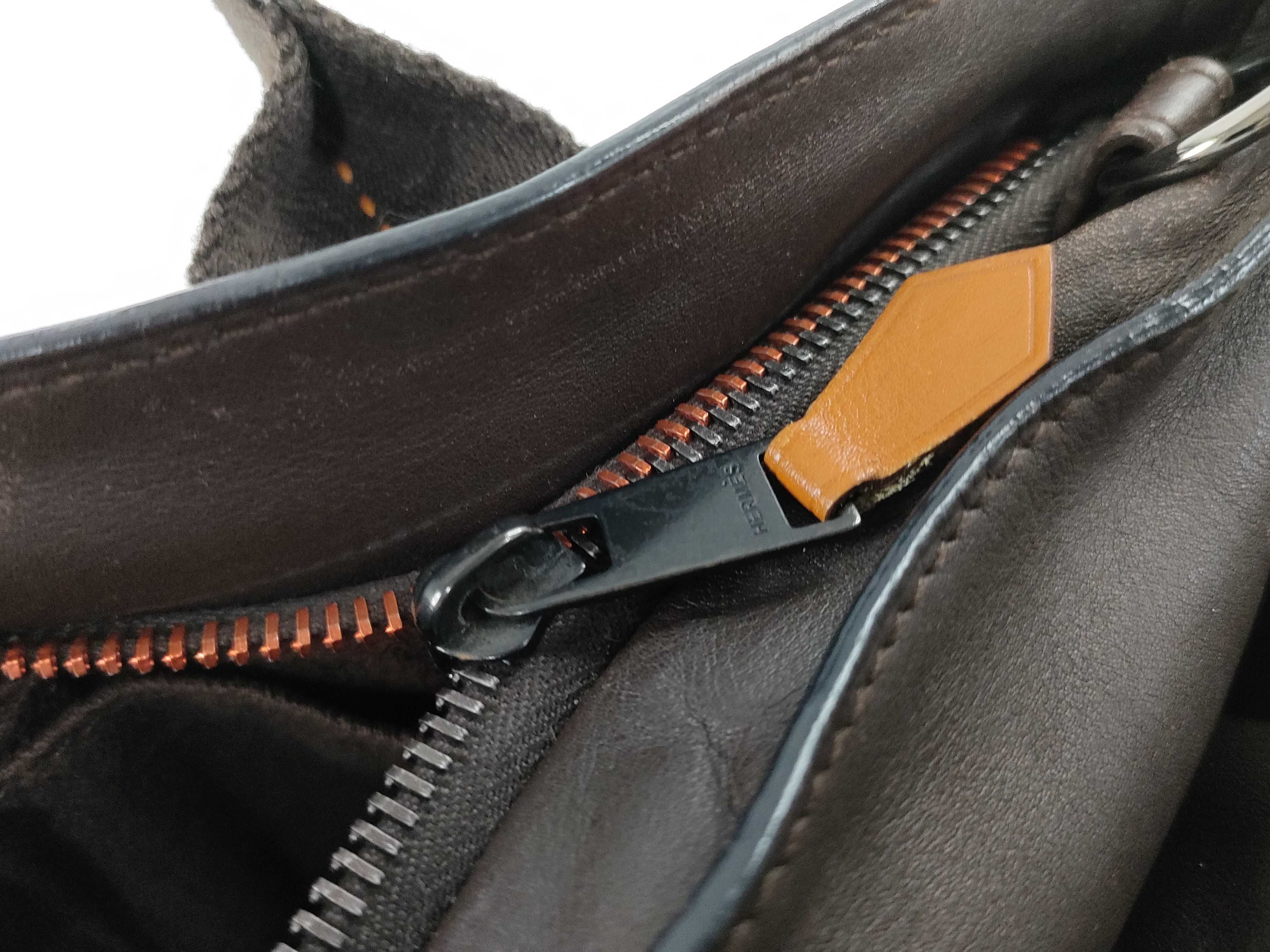 Caravan Horizontal PM 2-Way Handbag — view 12