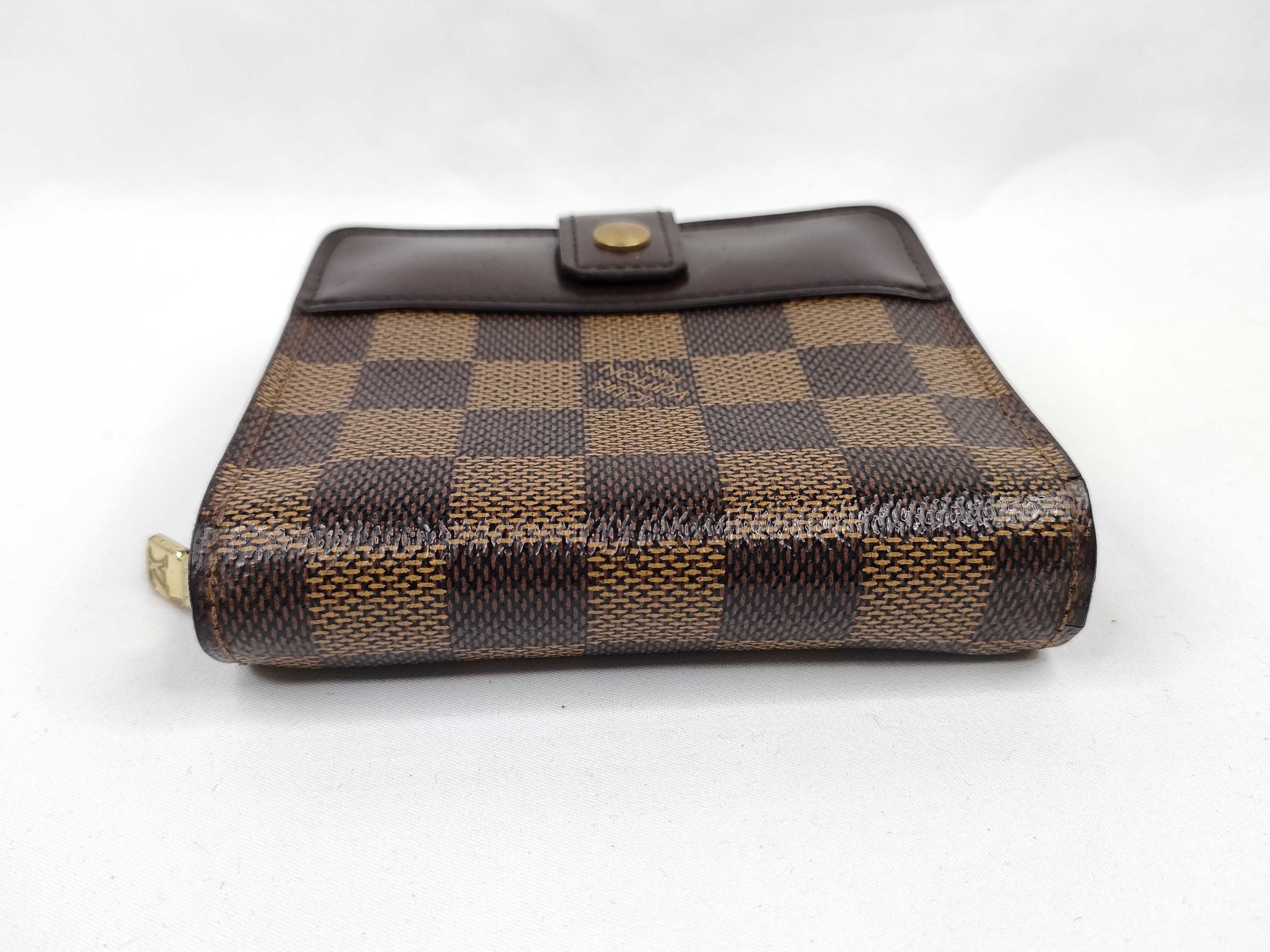 Damier LV Damier Compact Zip Wallet — view 5