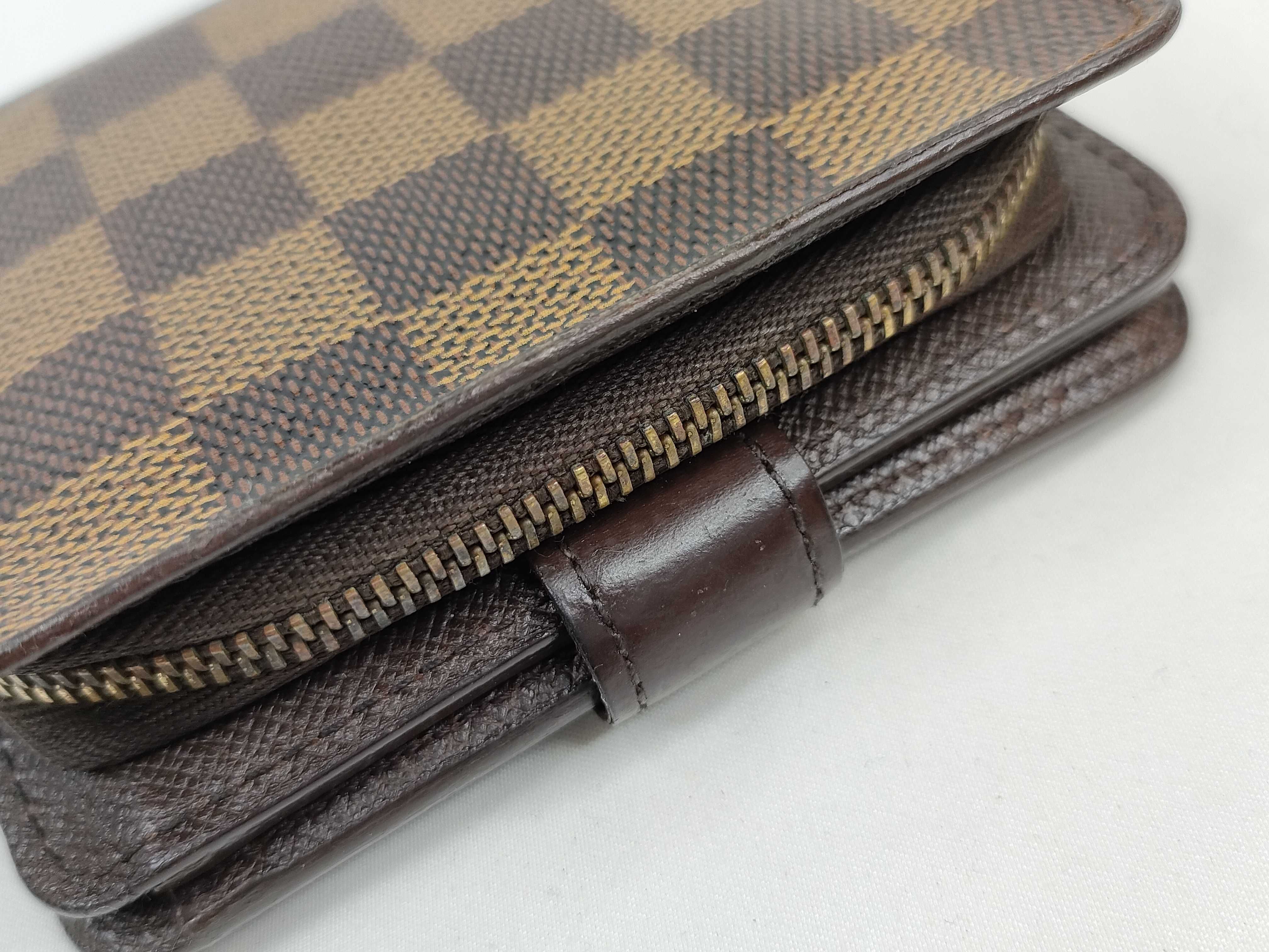 Damier LV Damier Compact Zip Wallet — view 8
