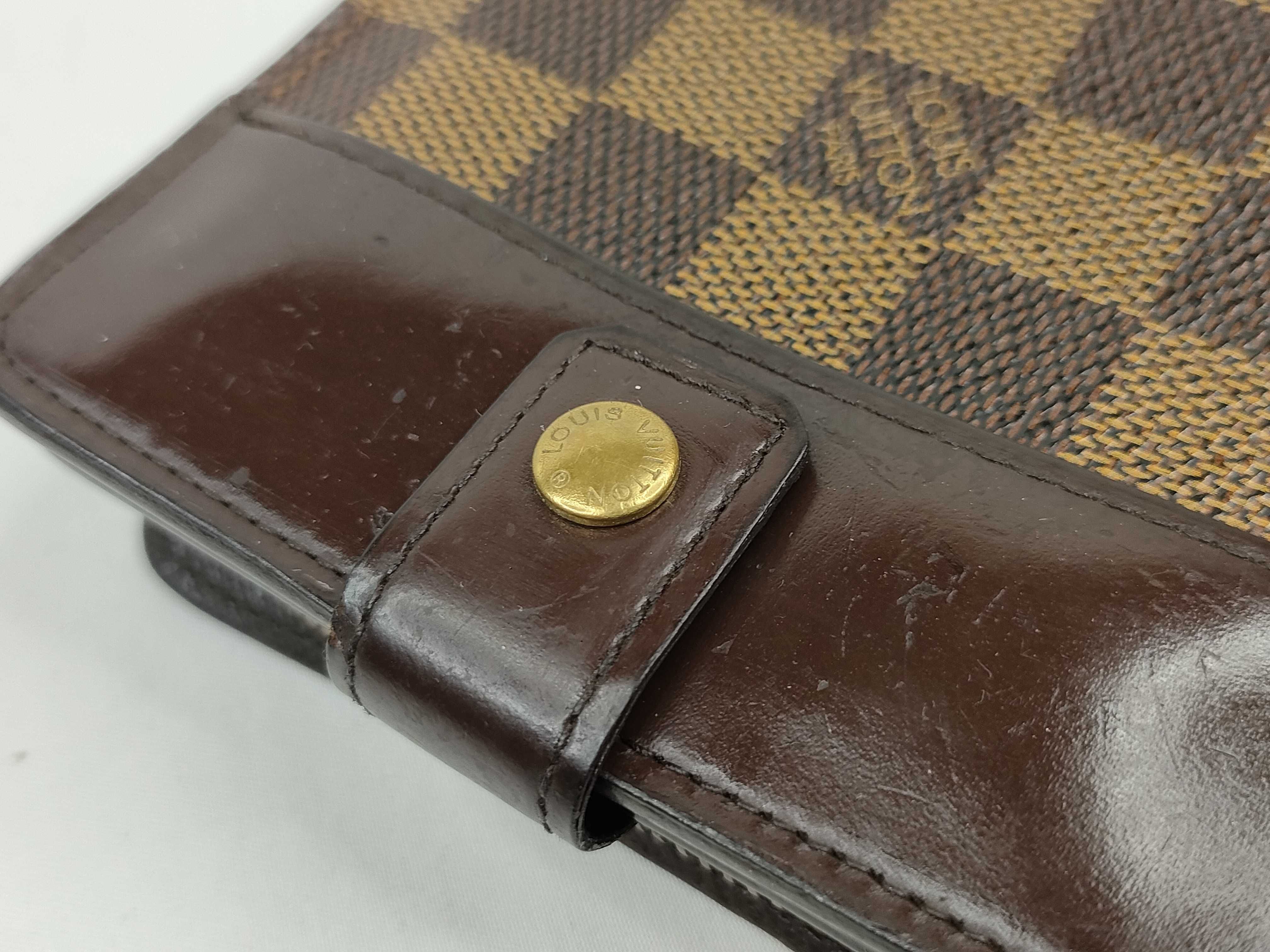 Damier LV Damier Compact Zip Wallet — view 9
