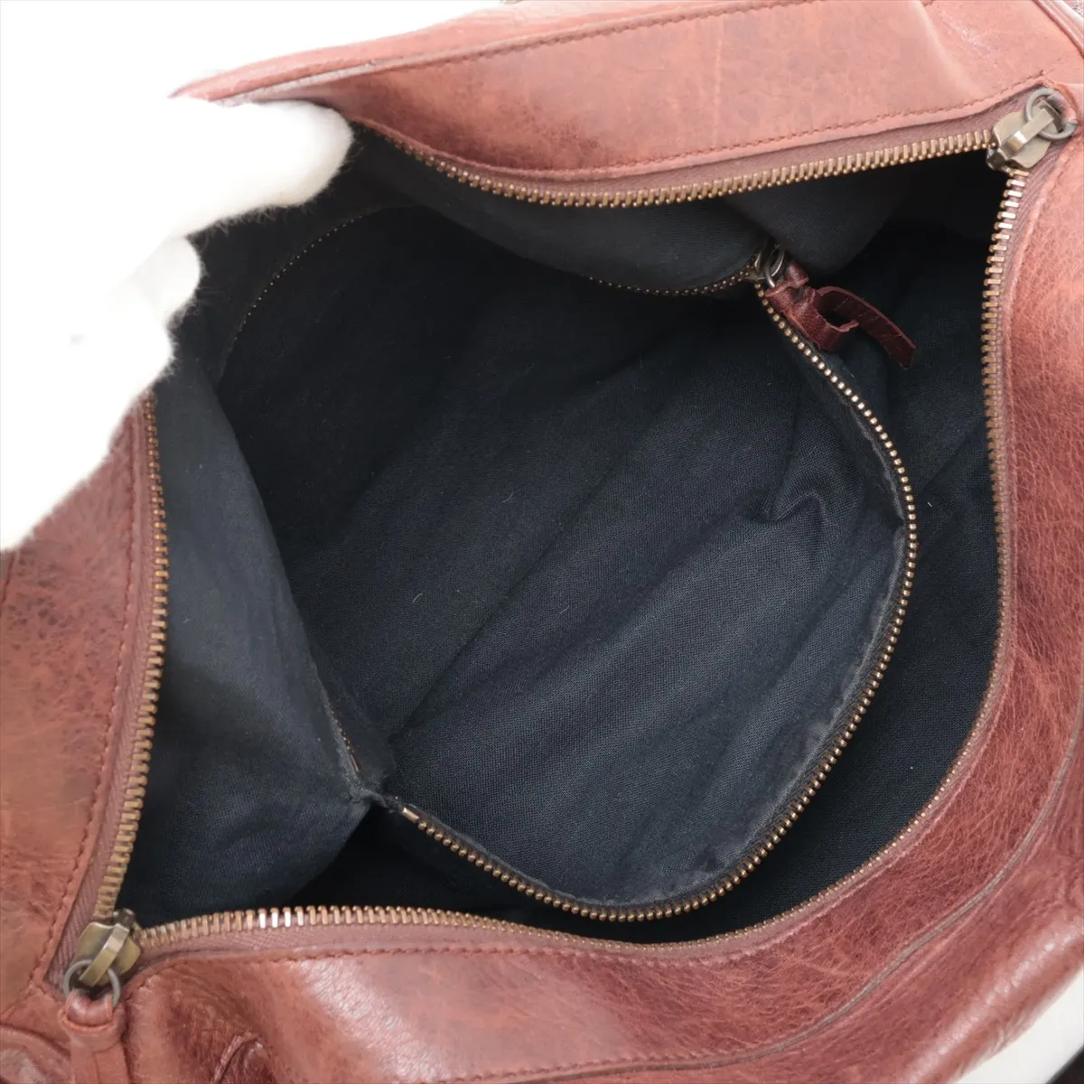 The Twiggy 128523 Leather 2-Way Handbag Brown with Mirror — view 9