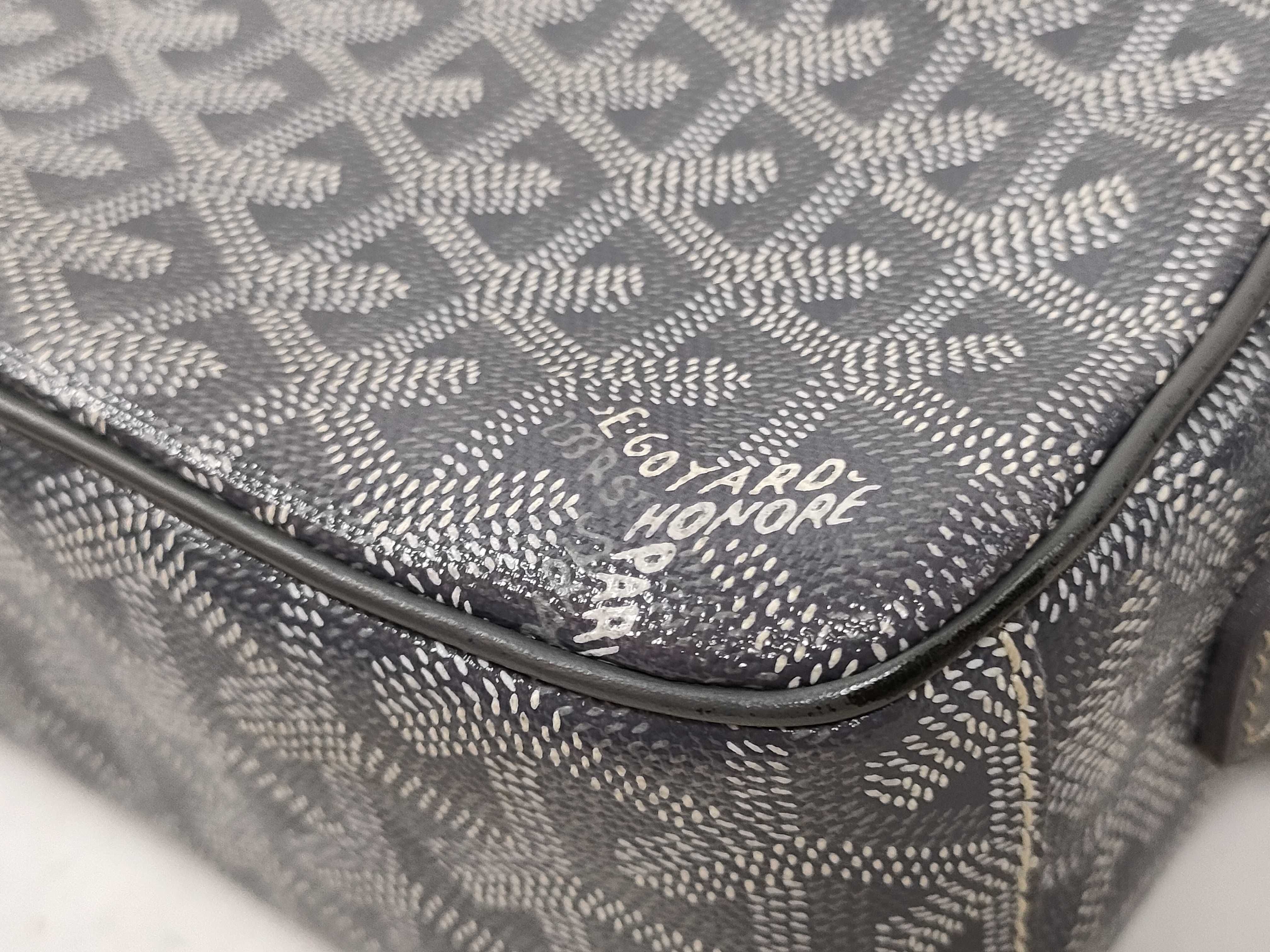 Cup Vert PM Grey Shoulder Bag — view 7