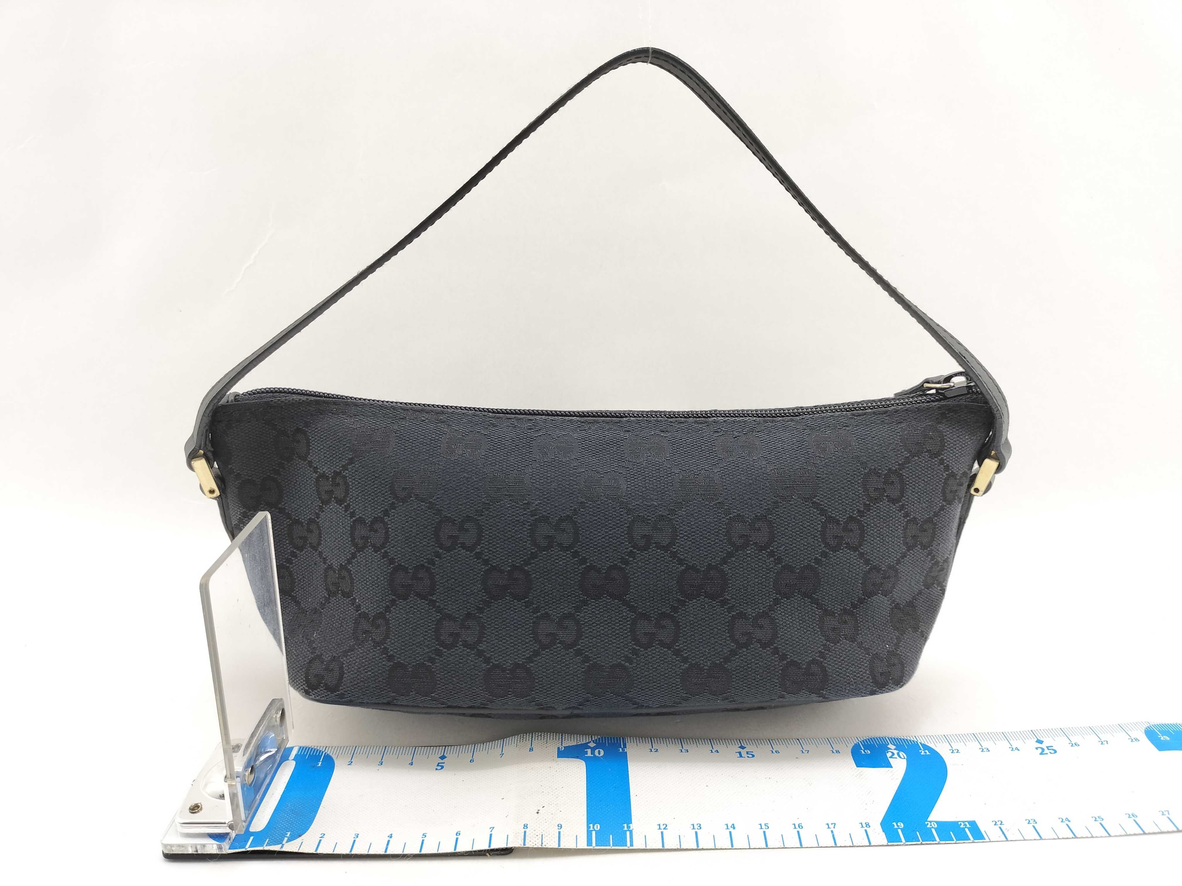 GG Canvas Gucci Handbag Pouch — view 2