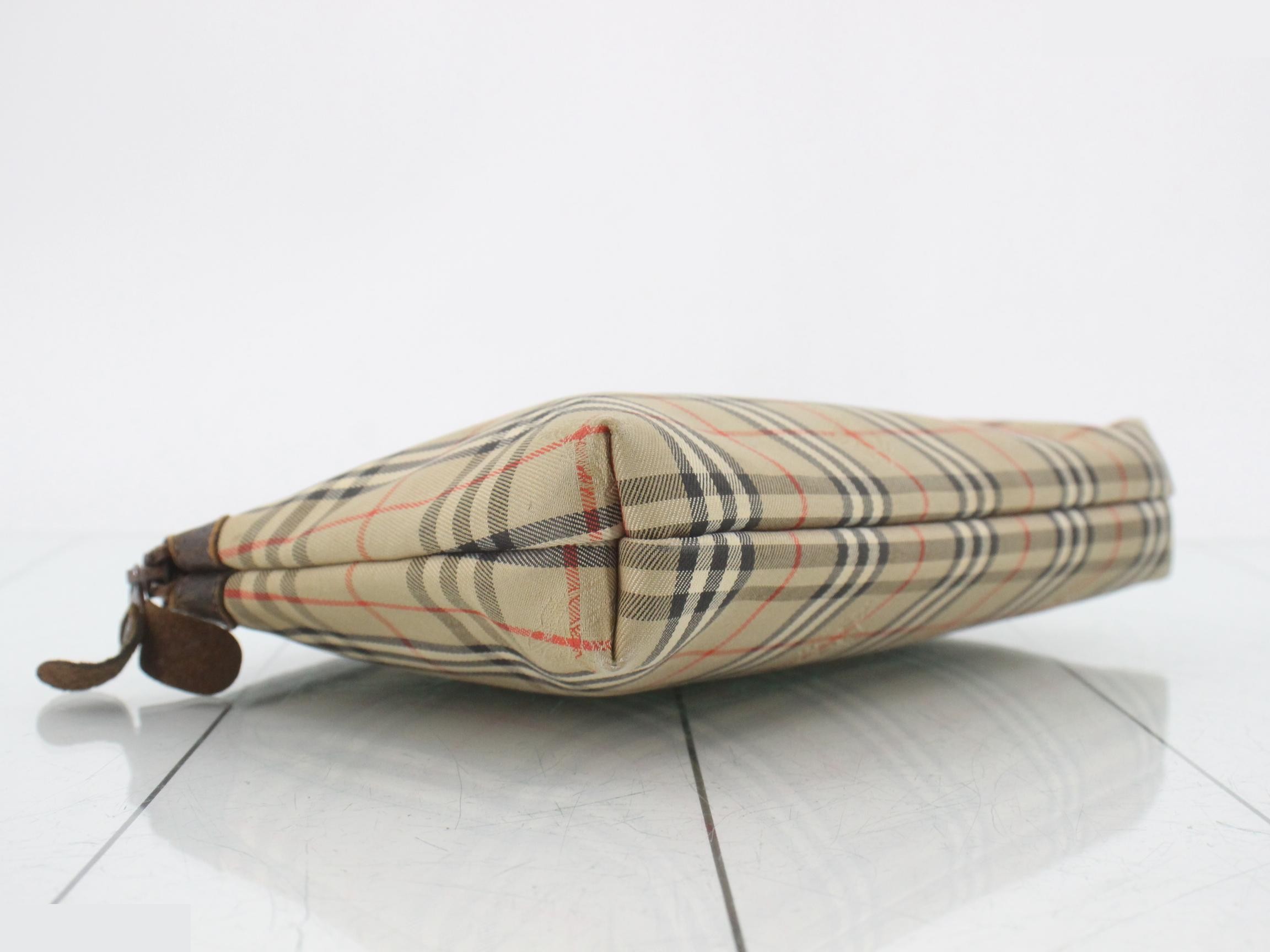 Other lines: Bags and clutch bags - Burberry bags — view 5