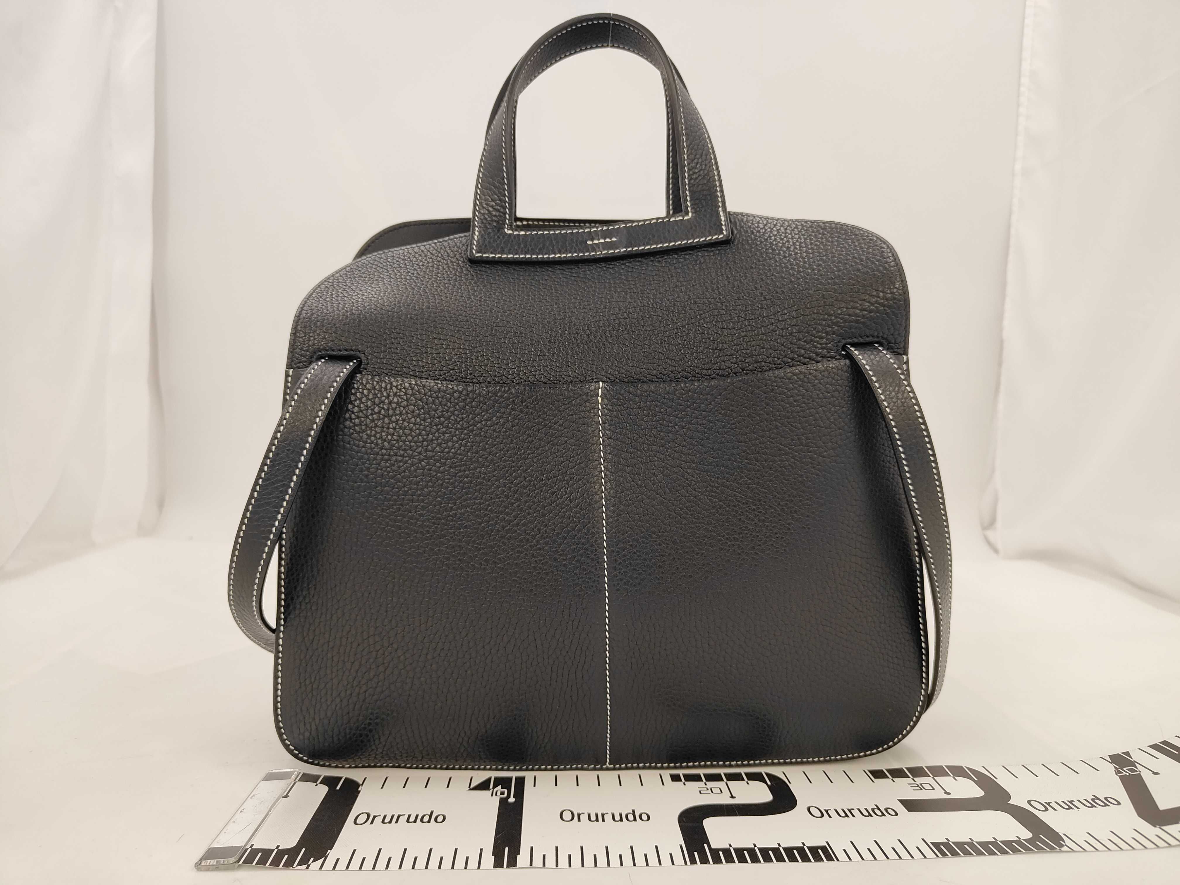 Arzan 31 Taurillon Clemence X-stamp Silver Hardware Shoulder Bag Handbag — view 2