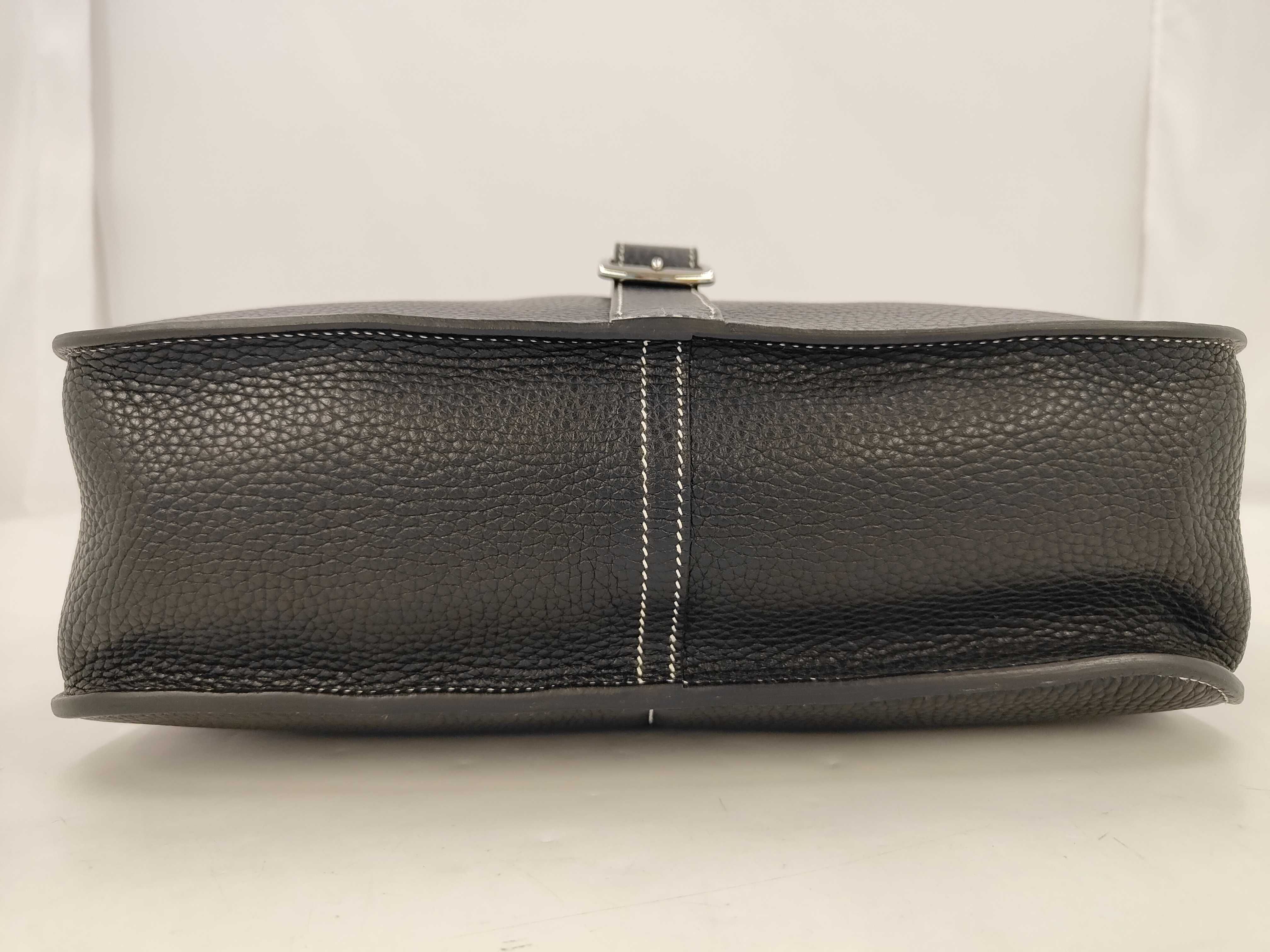 Arzan 31 Taurillon Clemence X-stamp Silver Hardware Shoulder Bag Handbag — view 3