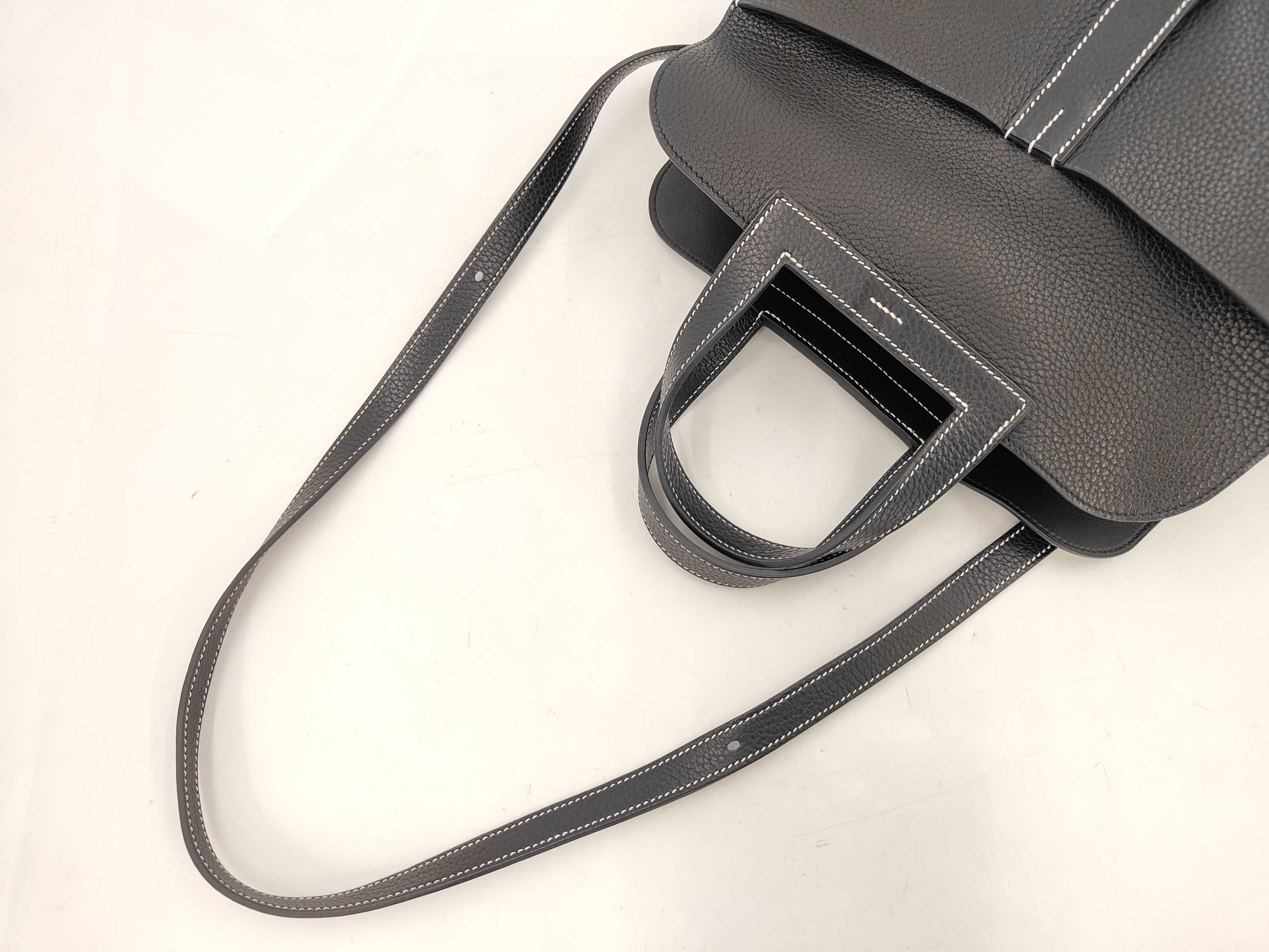 Arzan 31 Taurillon Clemence X-stamp Silver Hardware Shoulder Bag Handbag — view 5