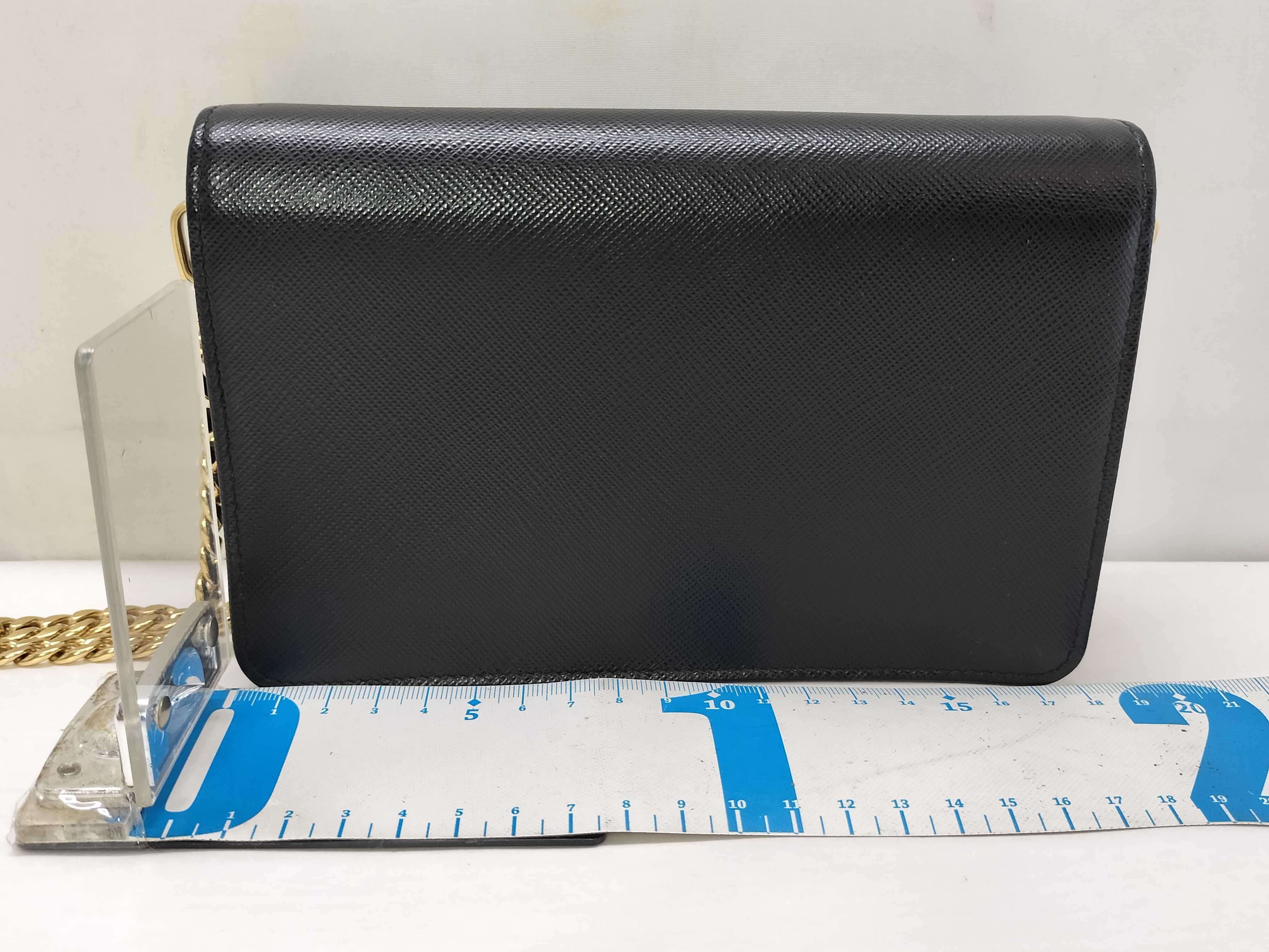KR- Saffiano WOC Chain Wallet Black 1BP006 Shoulder Bag — view 2