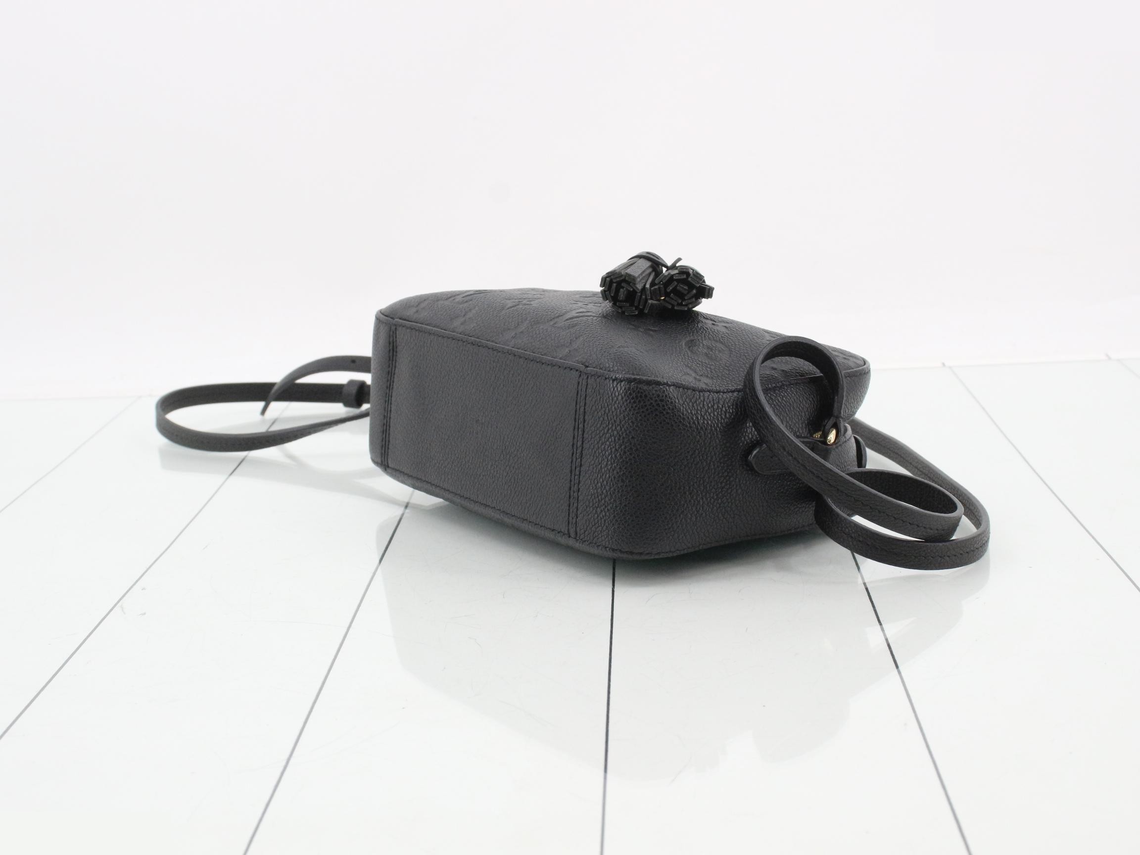 M44593 Saint-Onge Noir Shoulder Bag — view 6