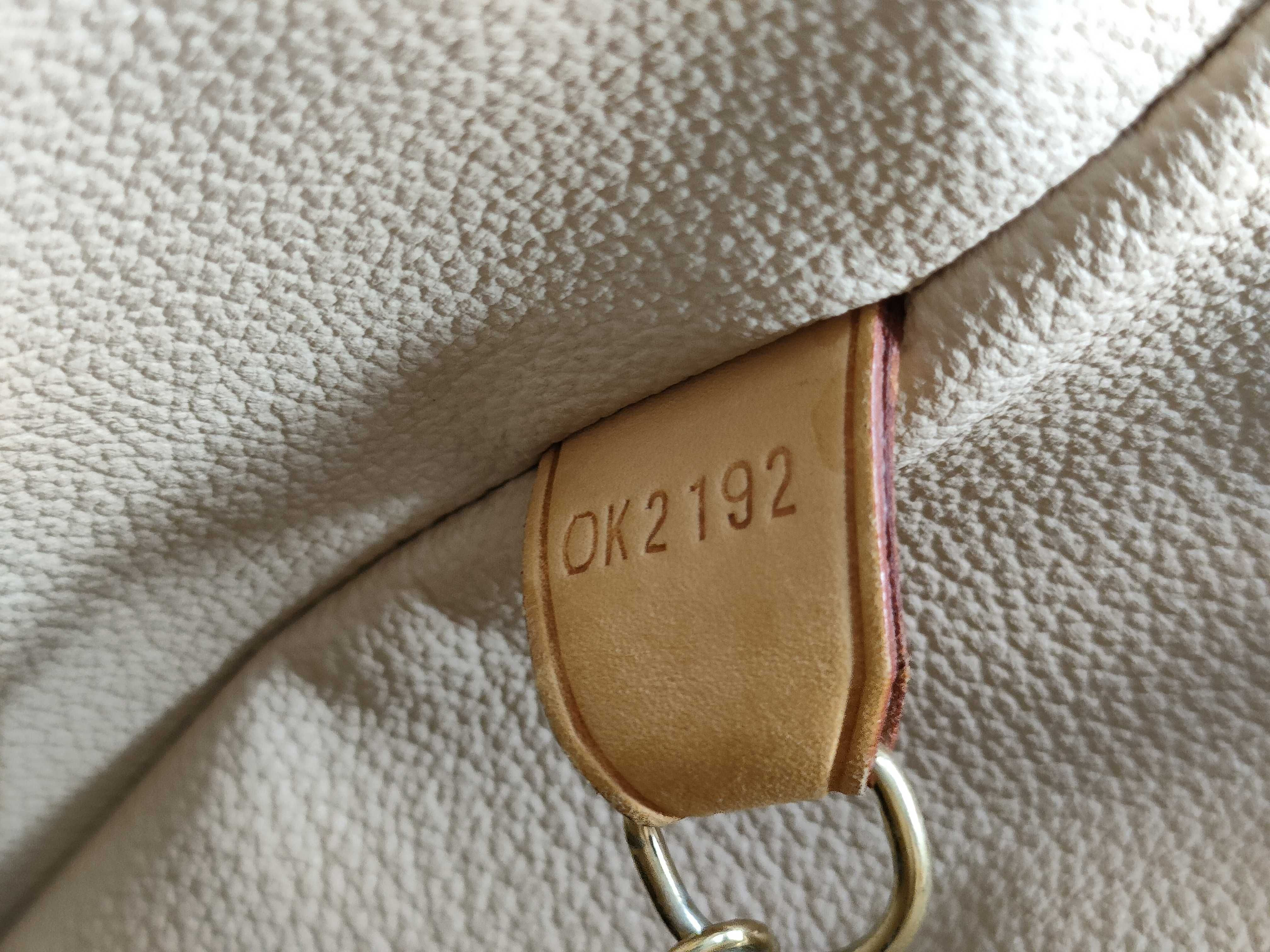 Monogram Bucket GM DK2192 Tote Bag — view 13