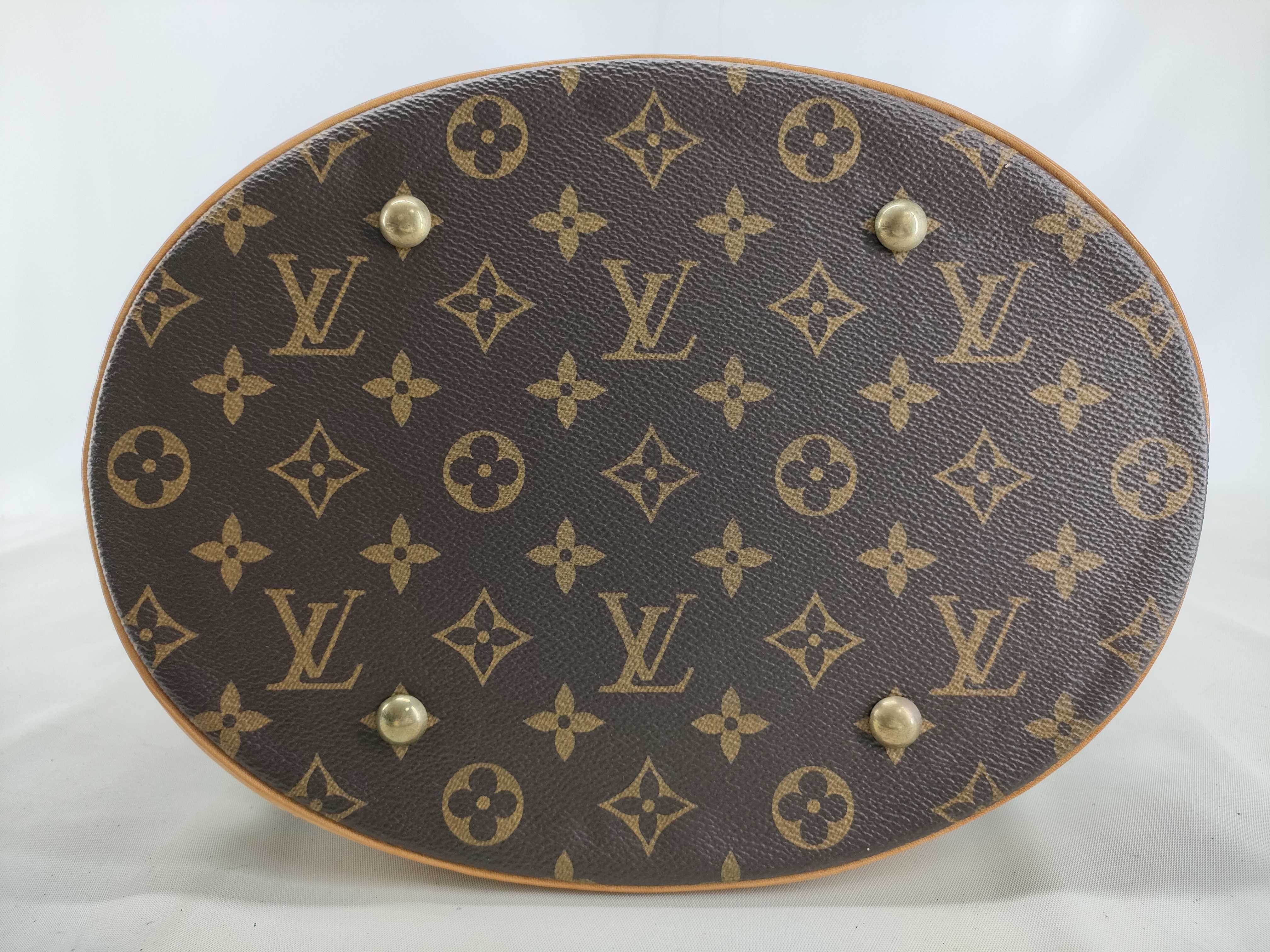 Monogram Bucket GM DK2192 Tote Bag — view 3