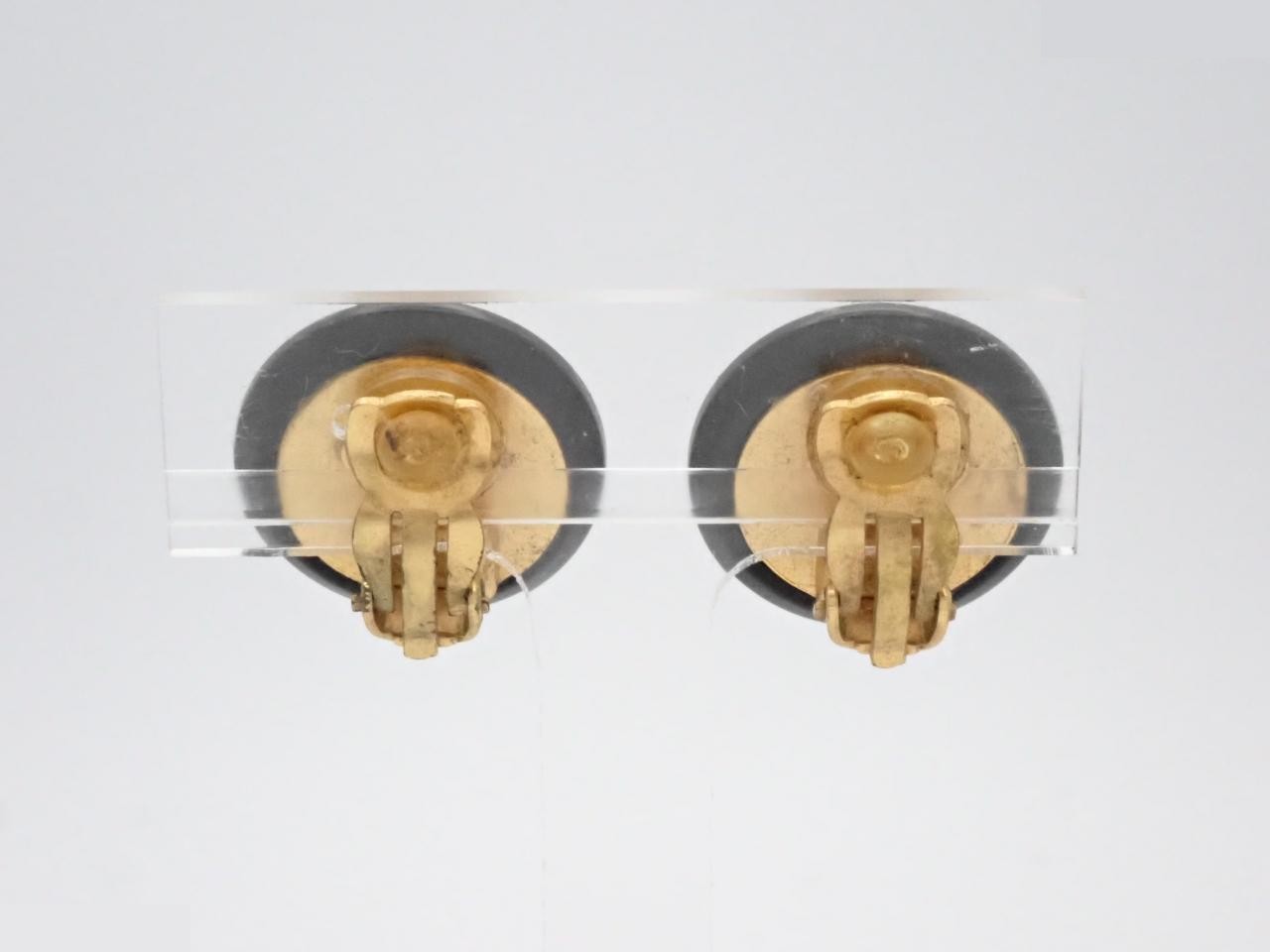Earrings, Coco Mark design, black and gold. — view 2