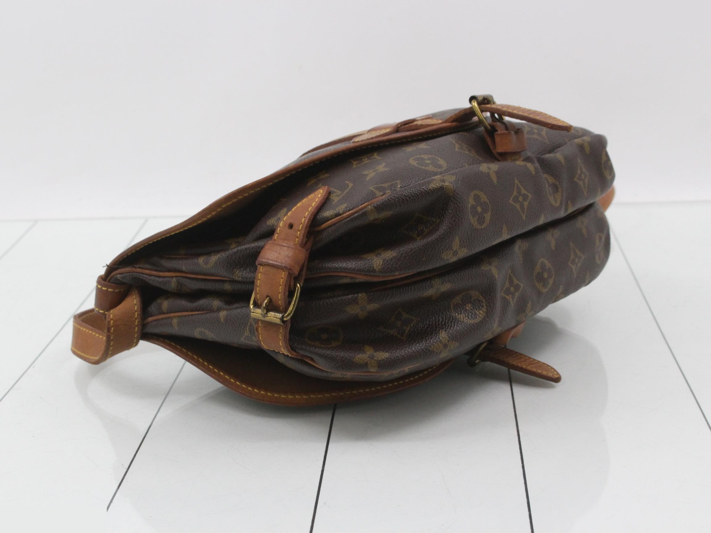 Monogram Saumur 30 — view 5