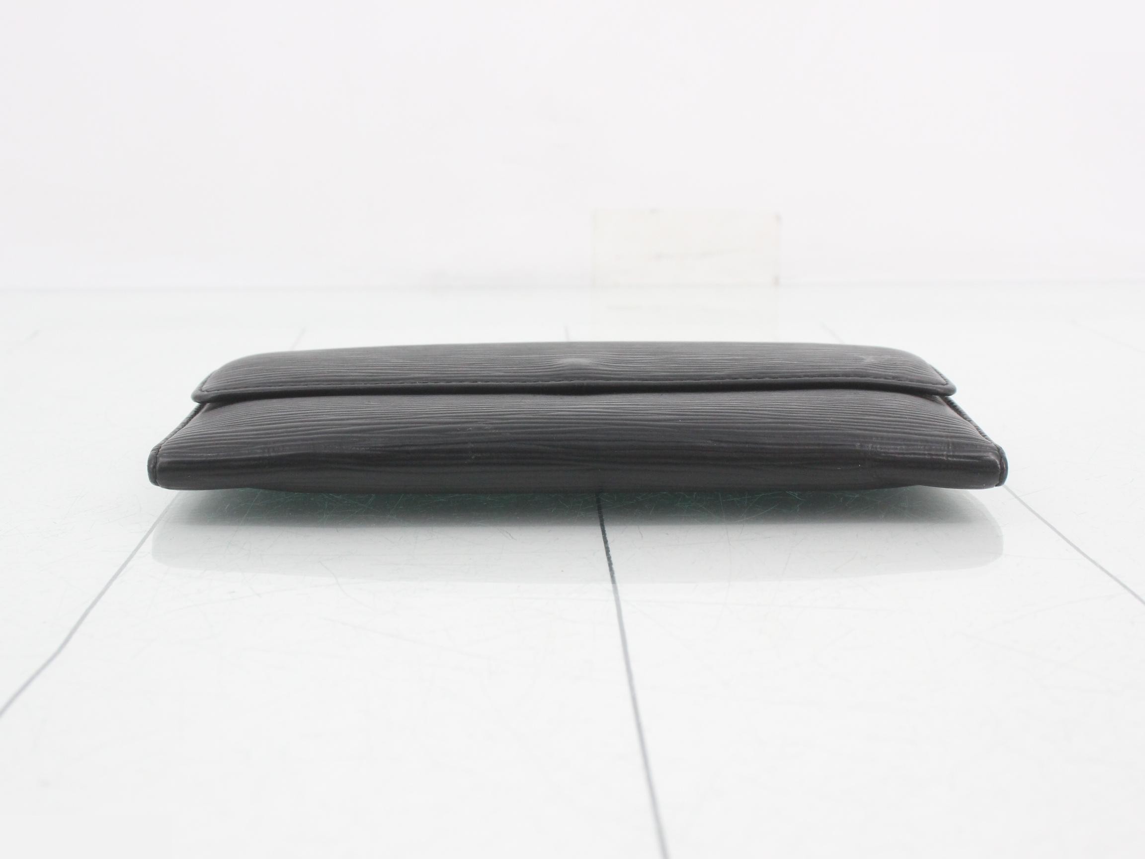 International Long Wallet — view 3