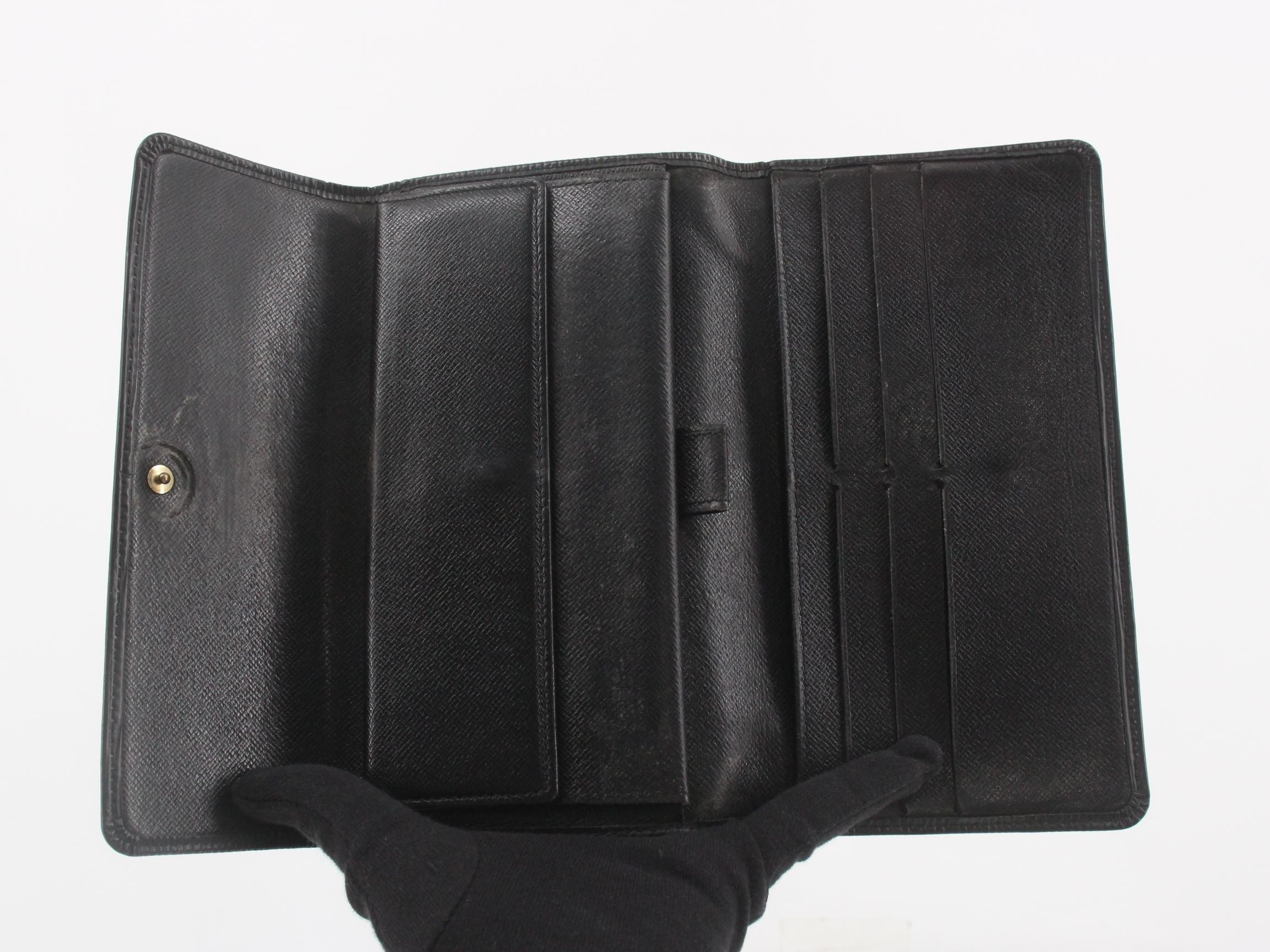 International Long Wallet — view 4