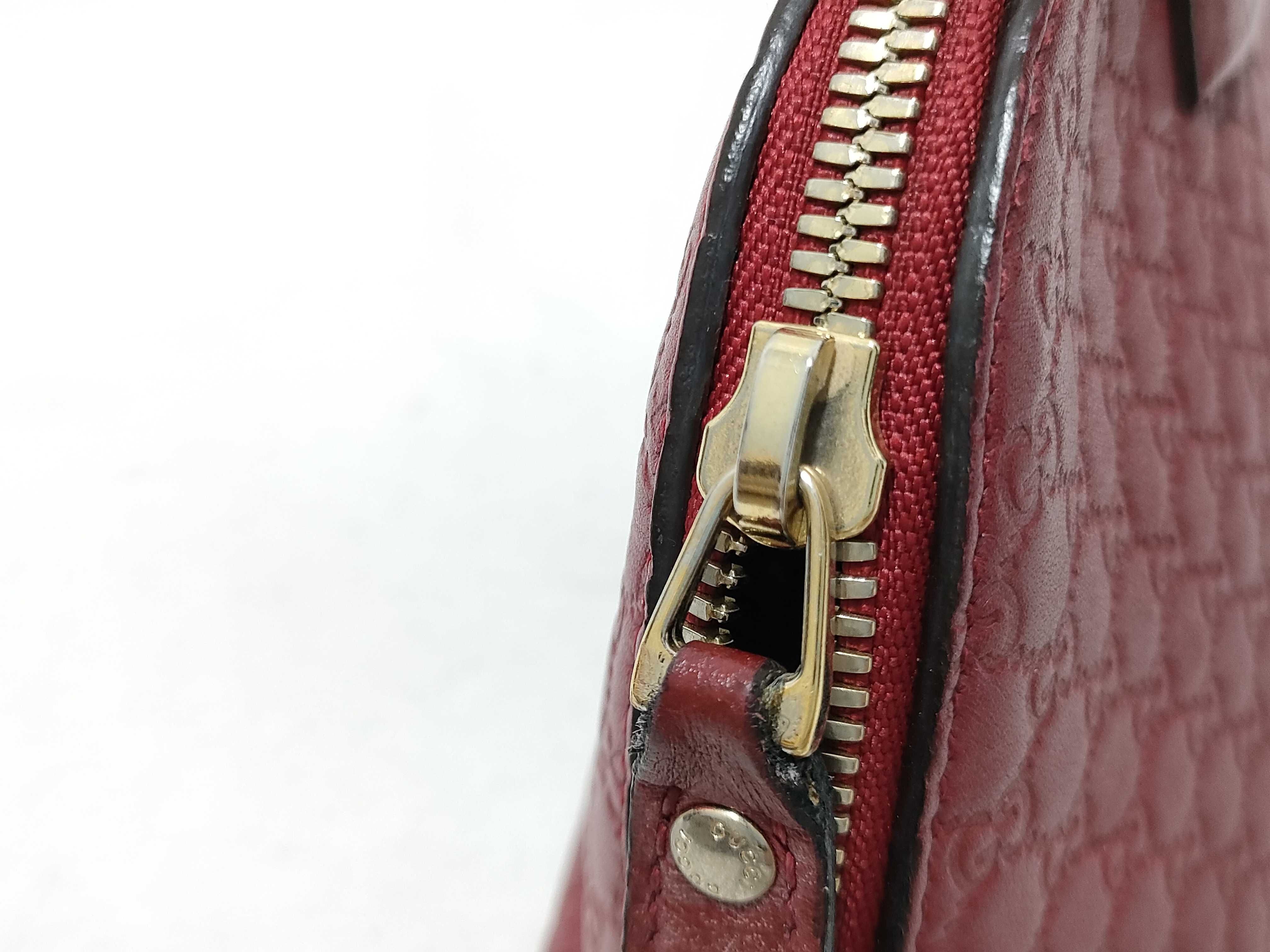 Red Pouch — view 10